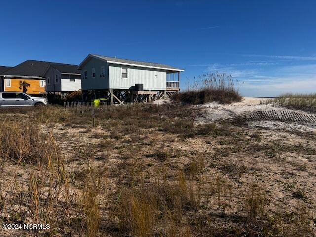1208 N Shore Drive Property Photo 1