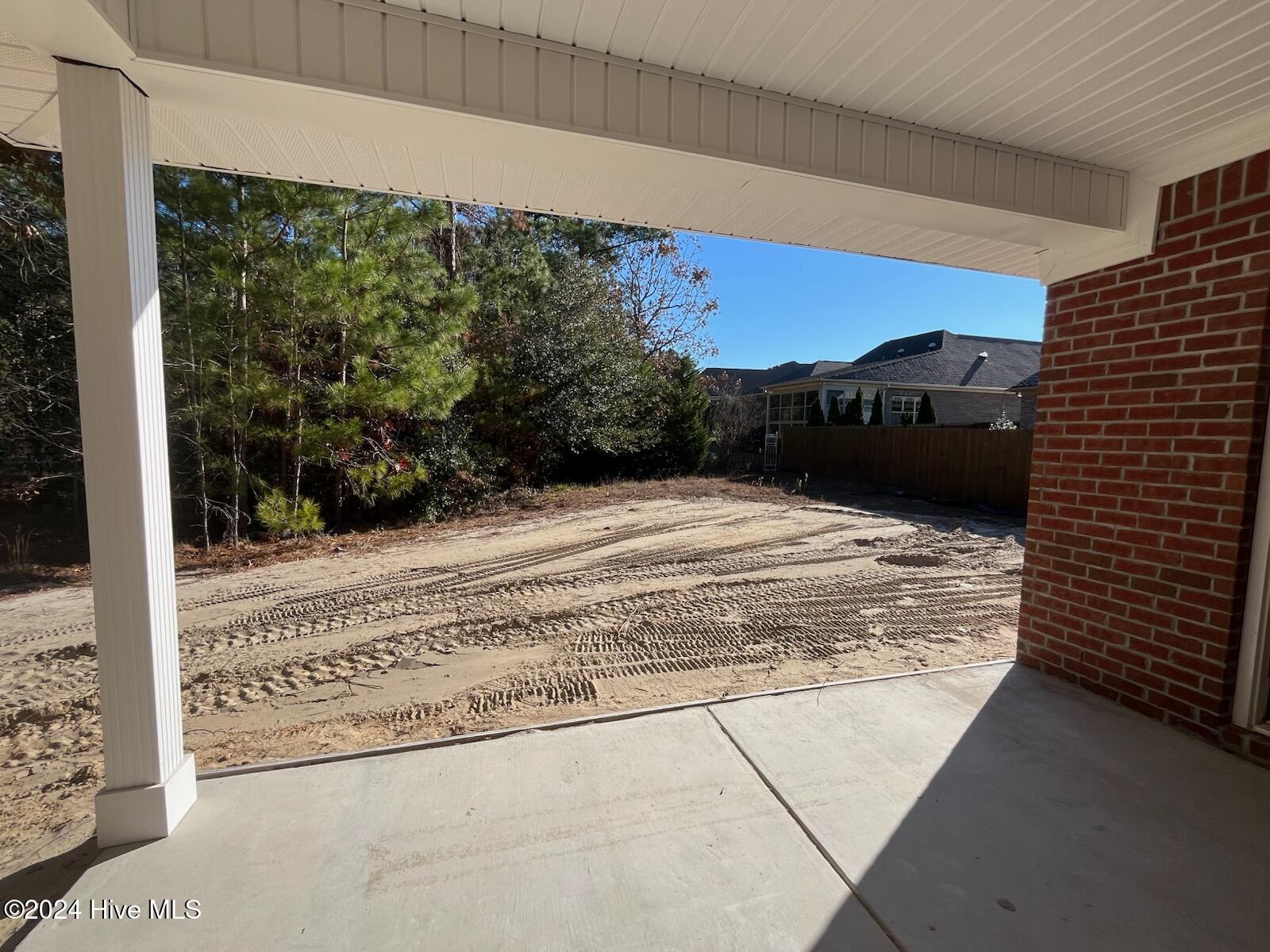 1201 Liset Court Property Photo 14