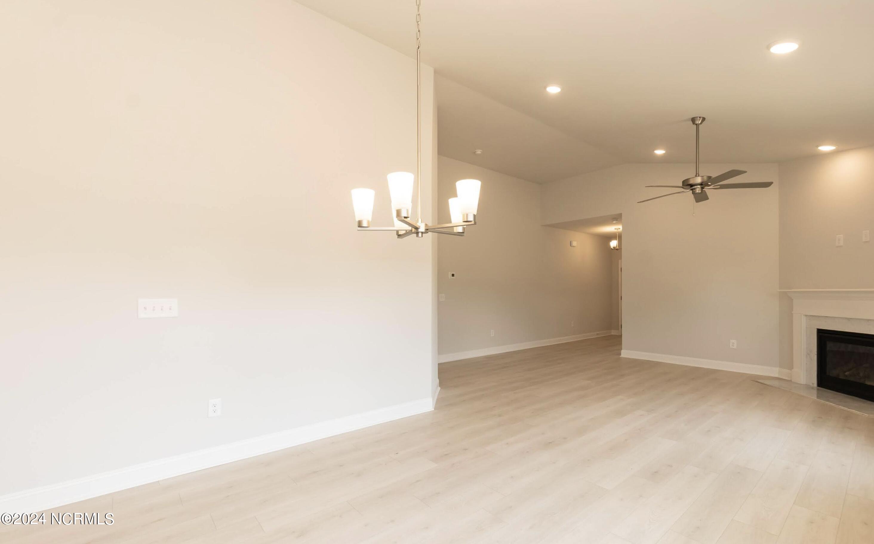 1201 Liset Court Property Photo 17