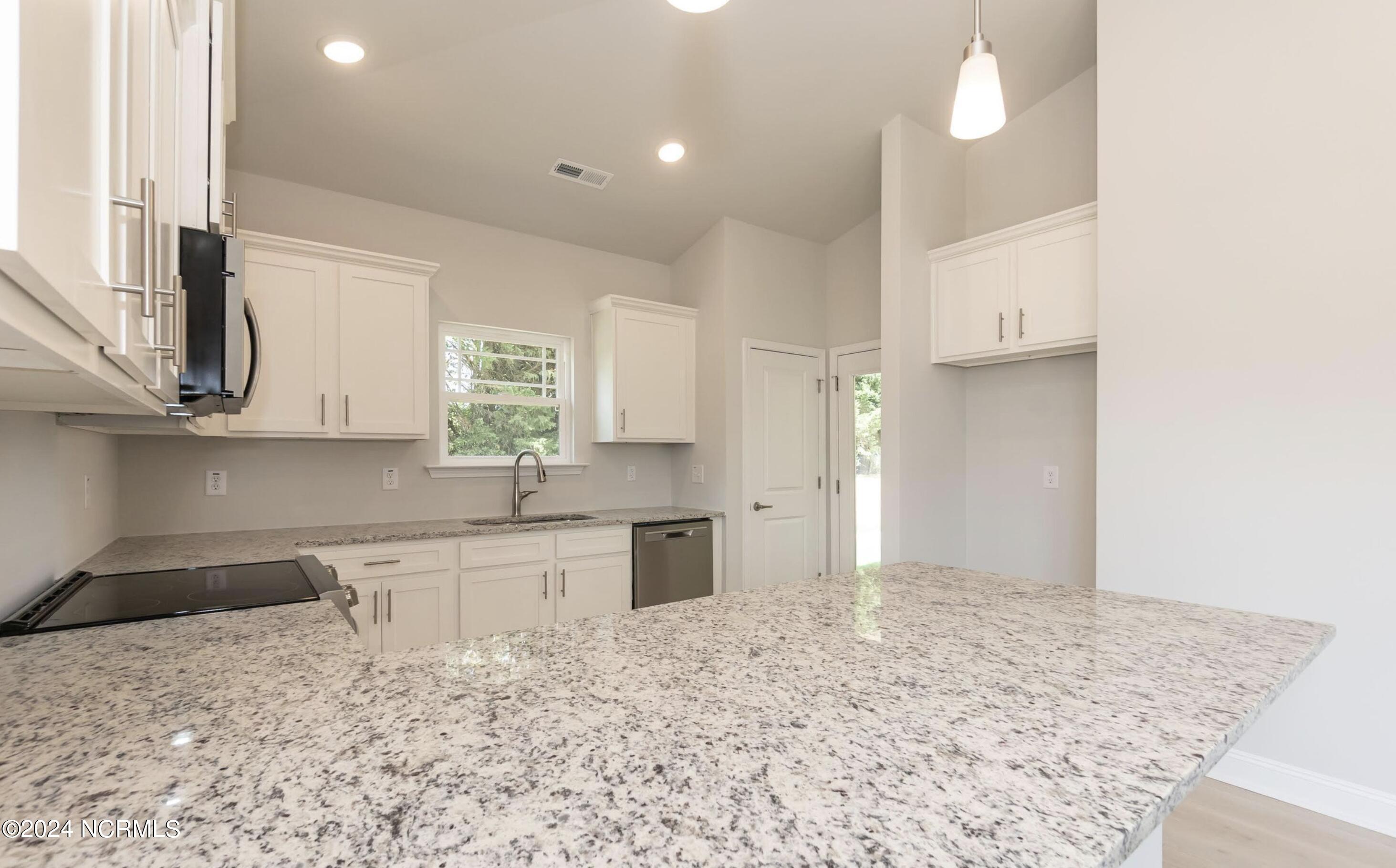 1201 Liset Court Property Photo 23