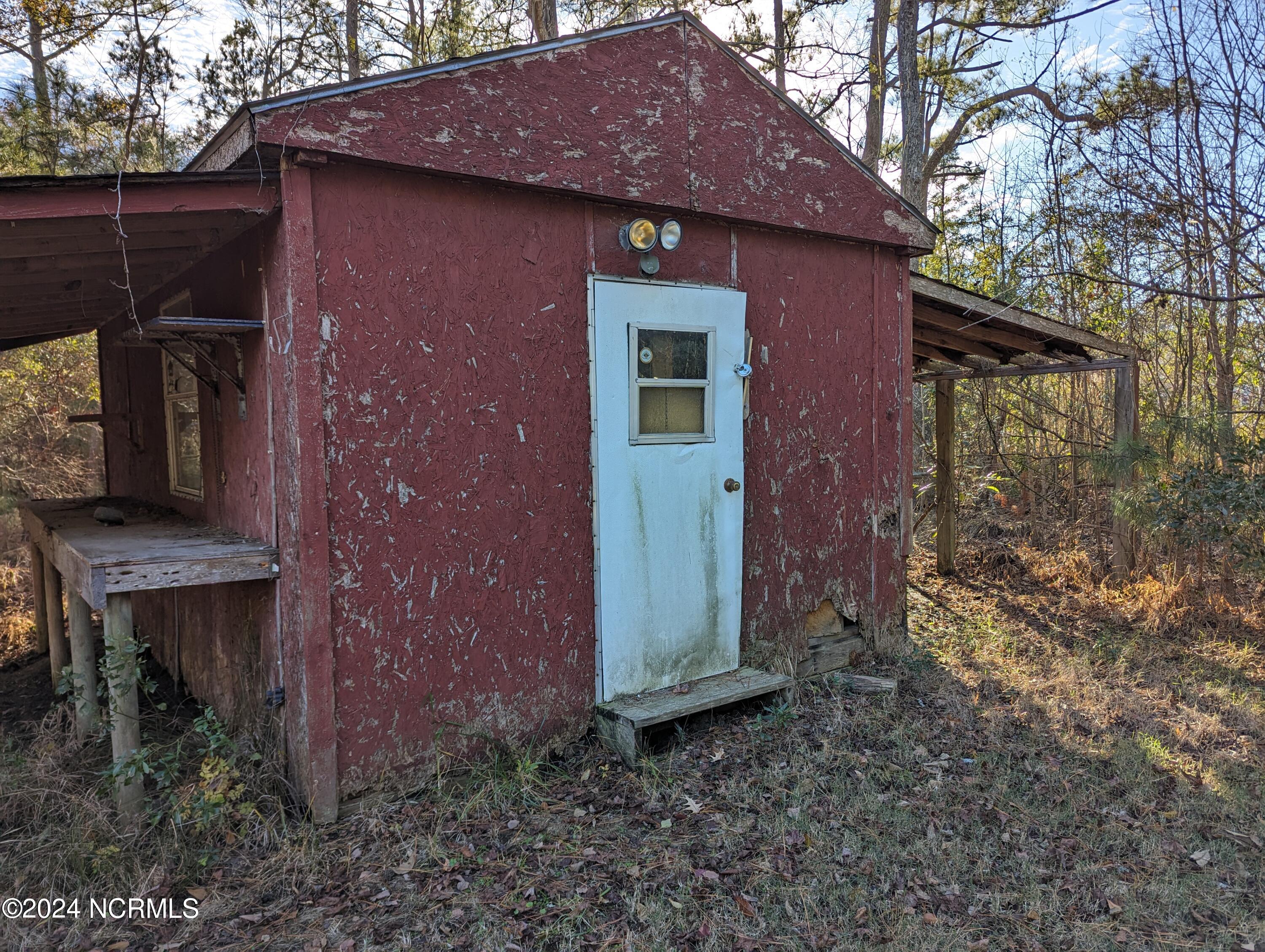 110 Windwood Drive Property Photo 9