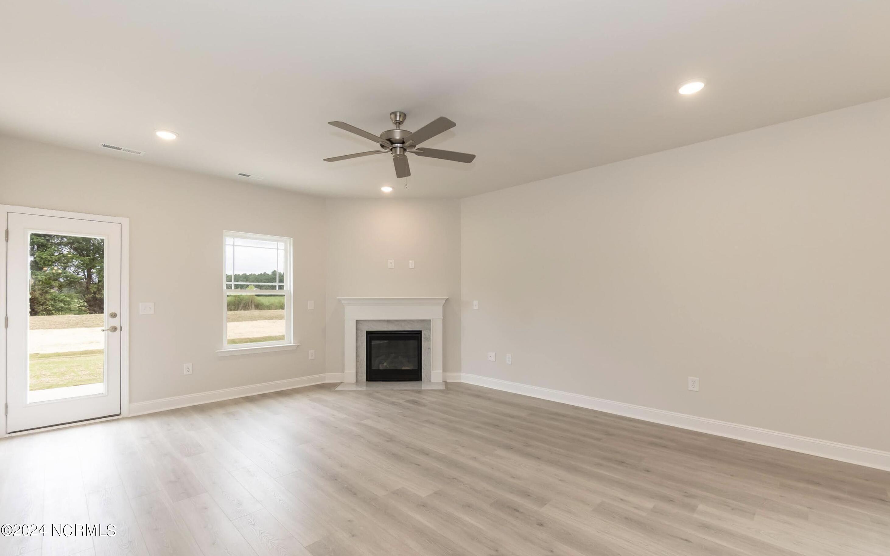 1207 Mandevilla Drive Property Photo 18