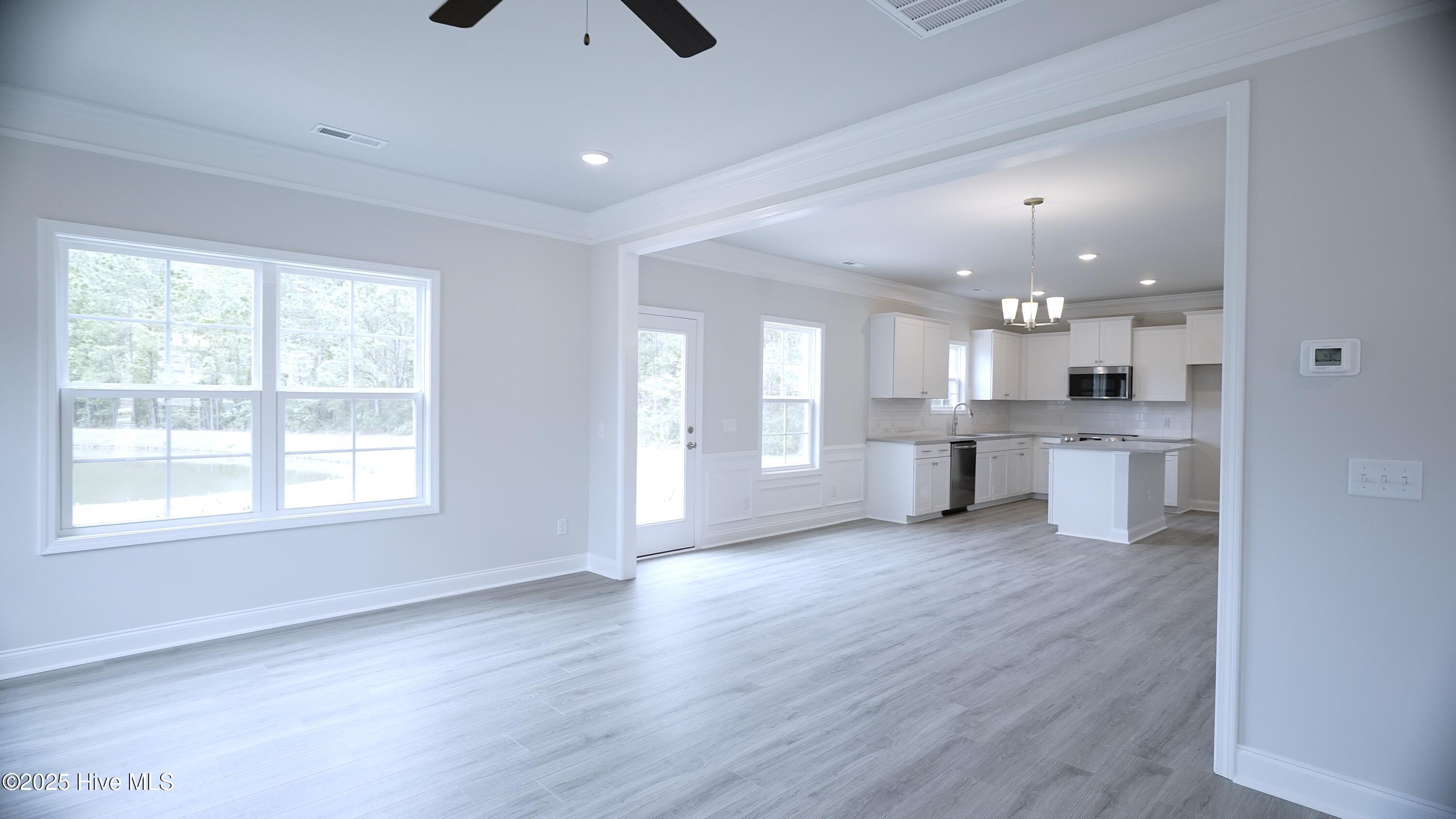 1200 Isu Court Property Photo 13