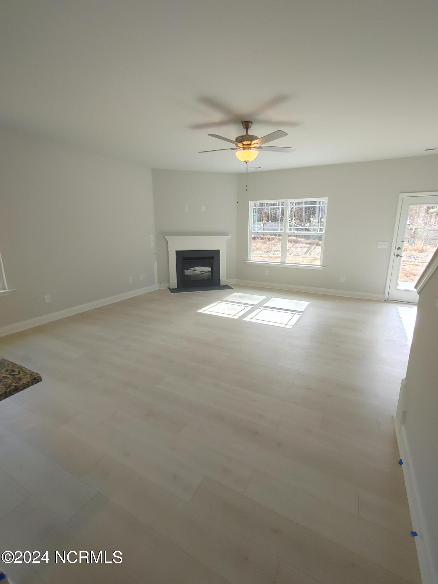 605 Central Park Way Property Photo 10