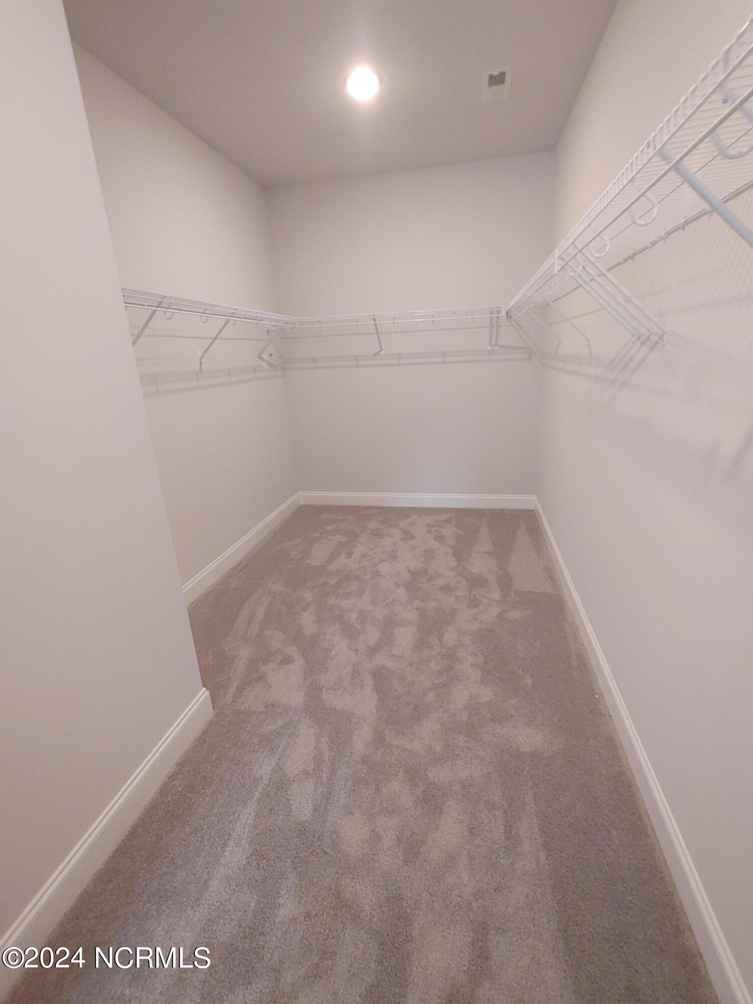 605 Central Park Way Property Photo 16