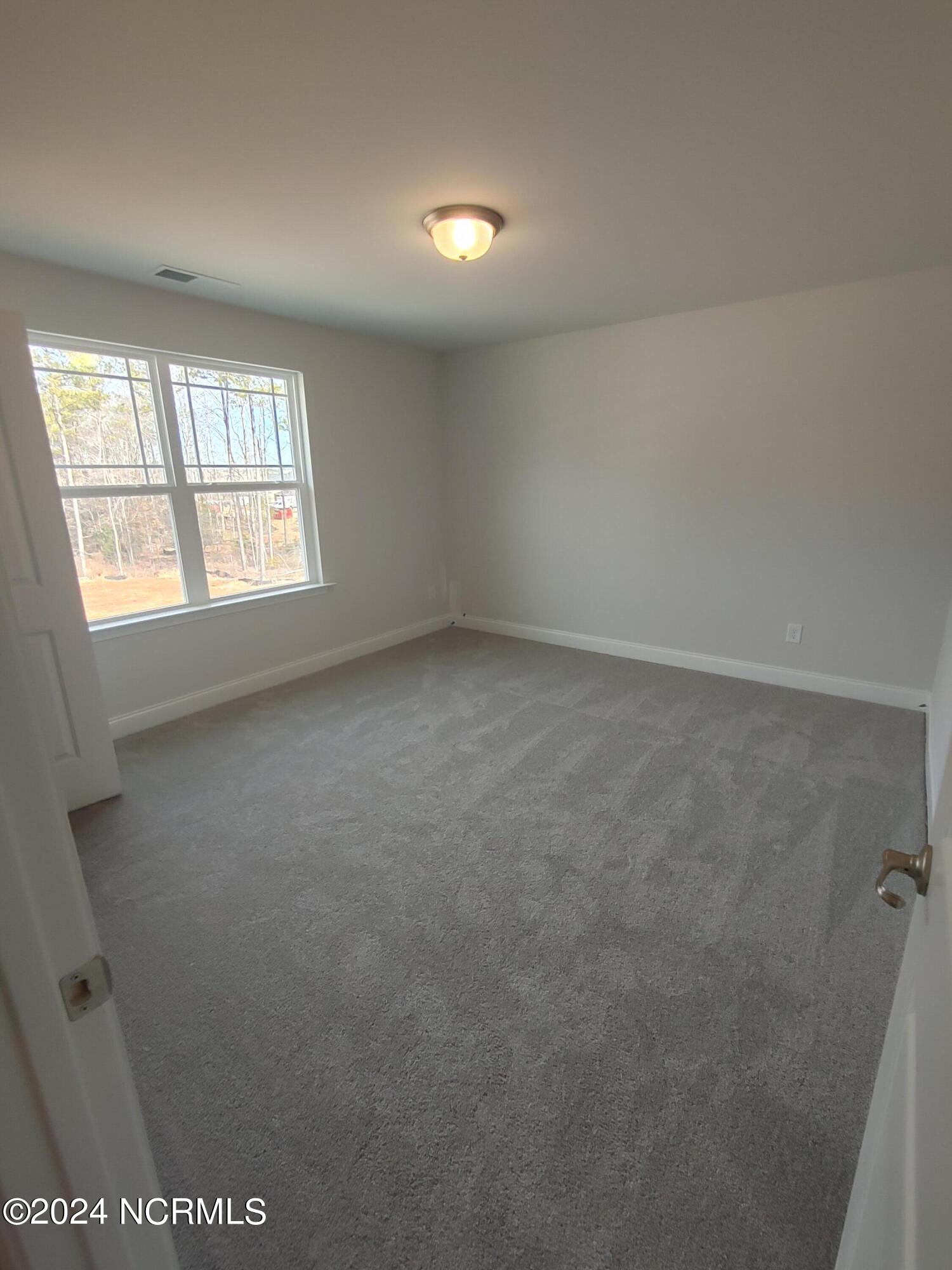 605 Central Park Way Property Photo 20