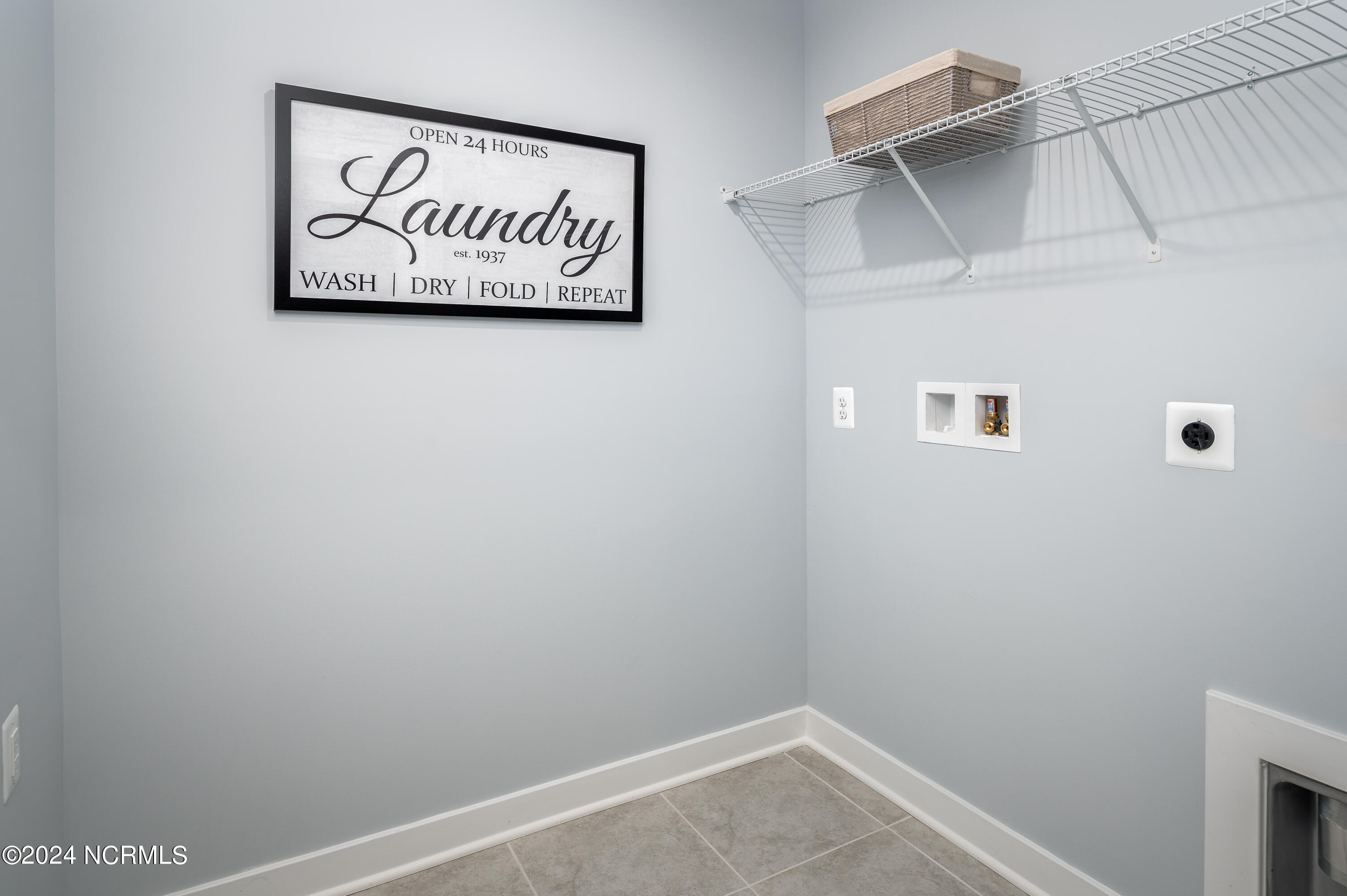 1002 Autumn Gate Drive Property Photo 6