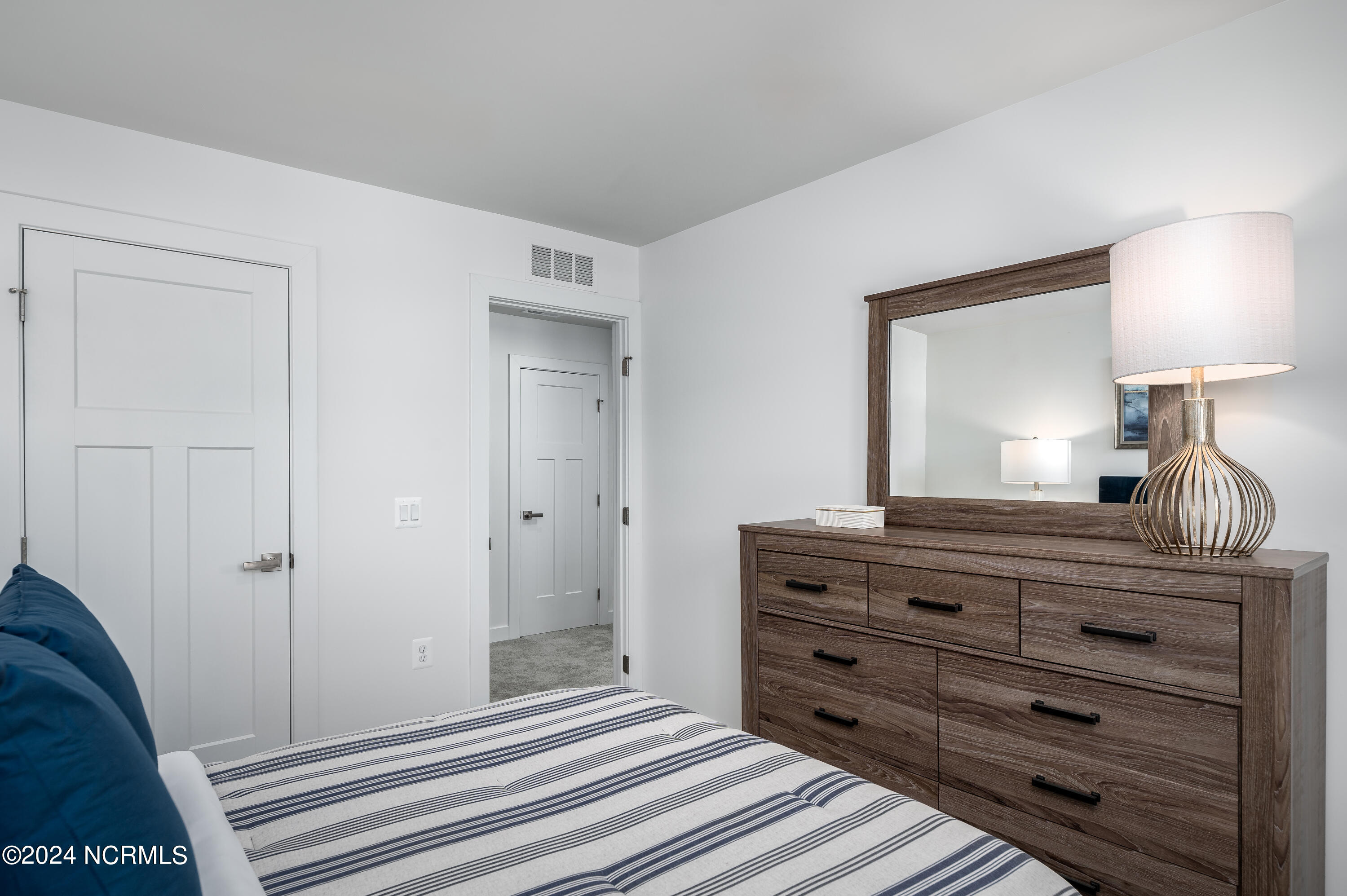 1002 Autumn Gate Drive Property Photo 15