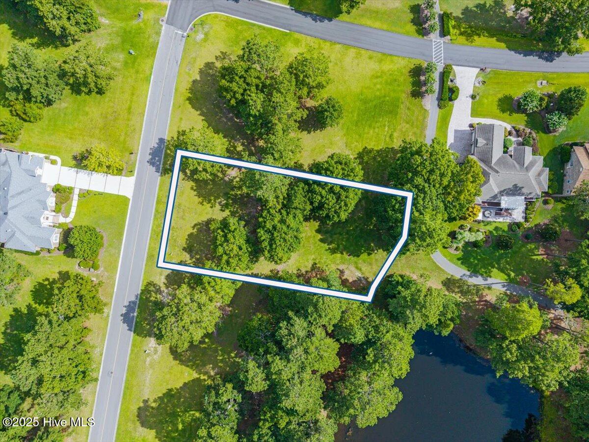 1067 Middleton Drive Property Photo 1