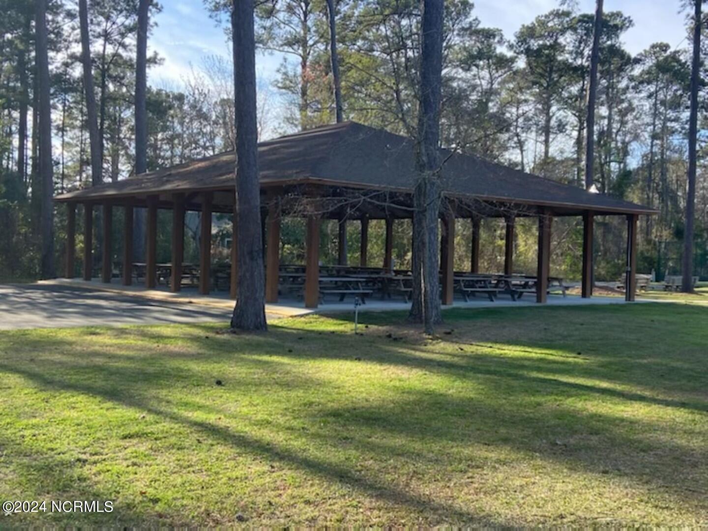 80 Pinewood Drive Property Photo 11