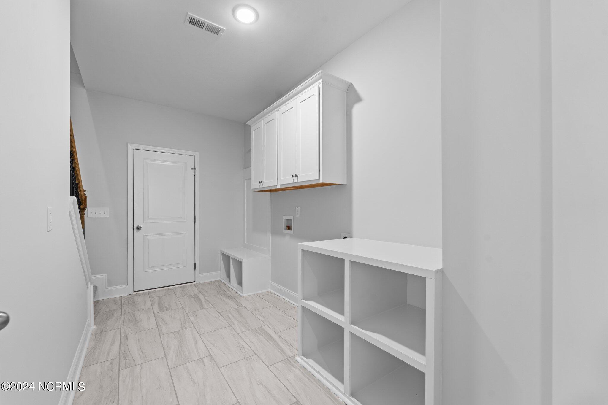 17 Woodland Circle Property Photo 15