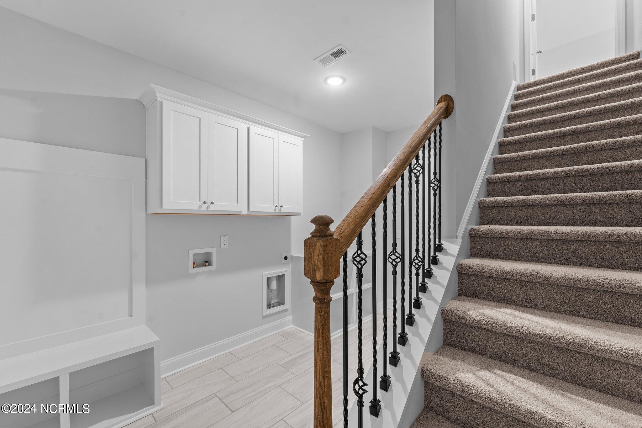 17 Woodland Circle Property Photo 16