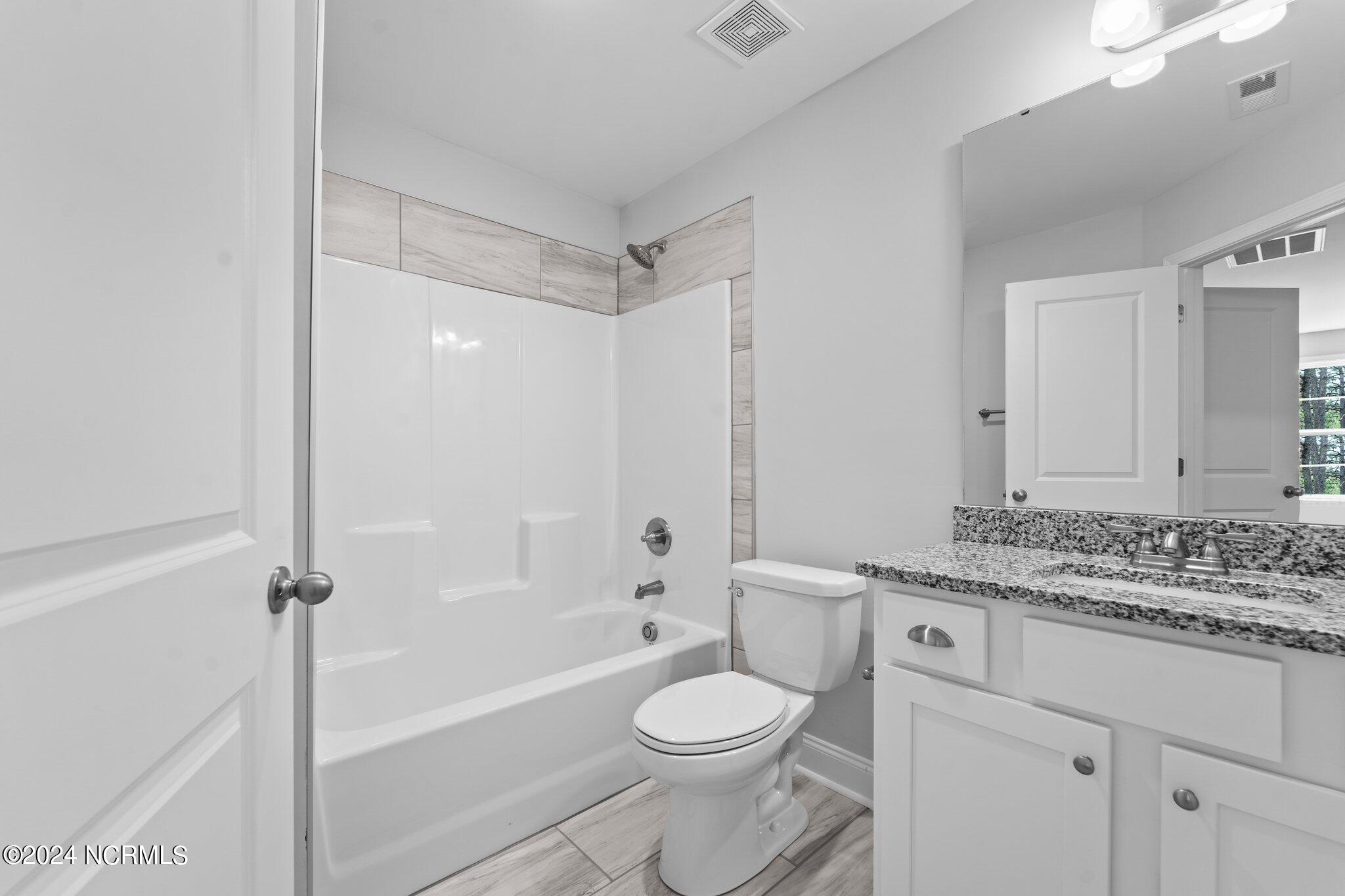 17 Woodland Circle Property Photo 19
