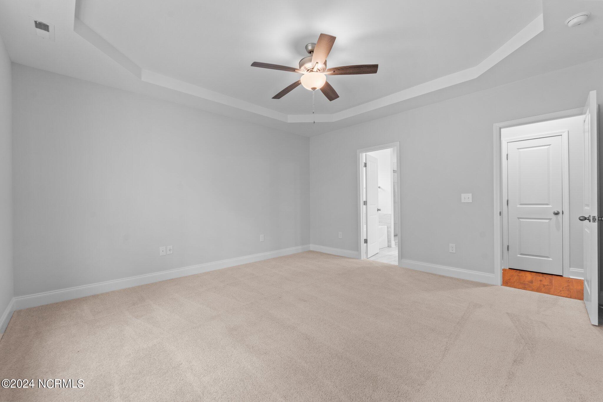 17 Woodland Circle Property Photo 22