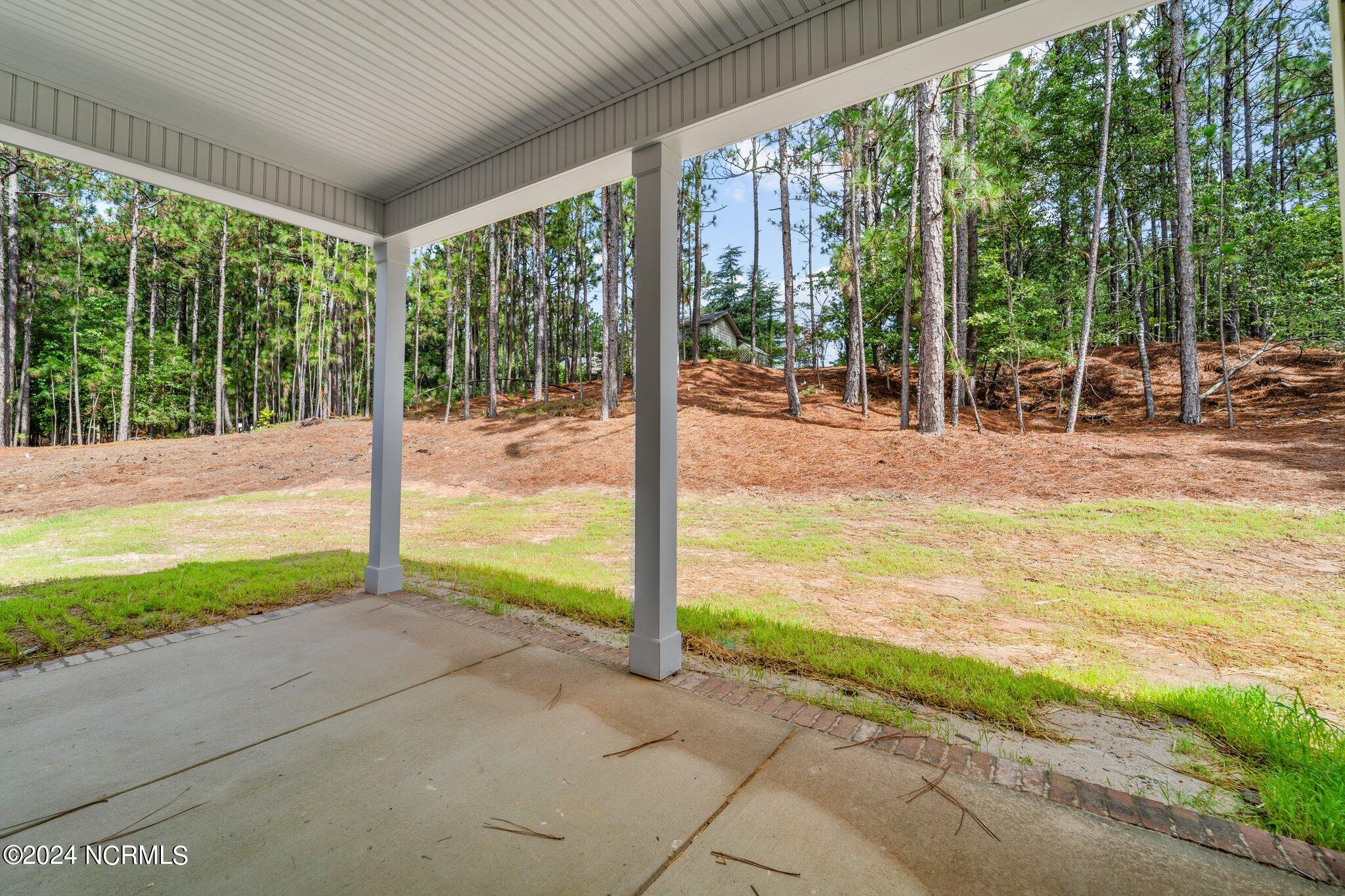 17 Woodland Circle Property Photo 34
