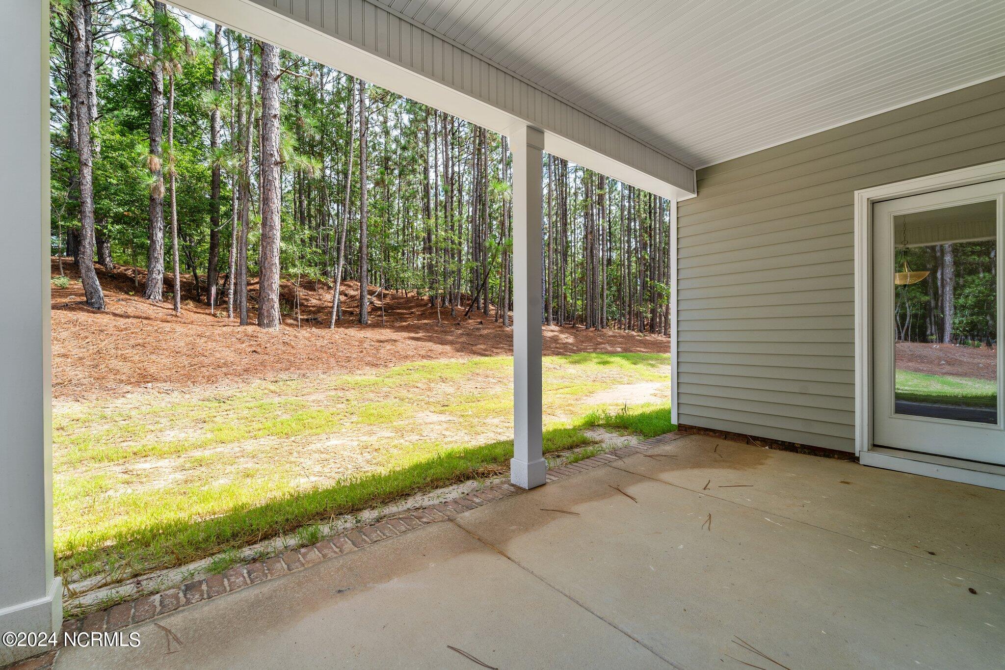 17 Woodland Circle Property Photo 35