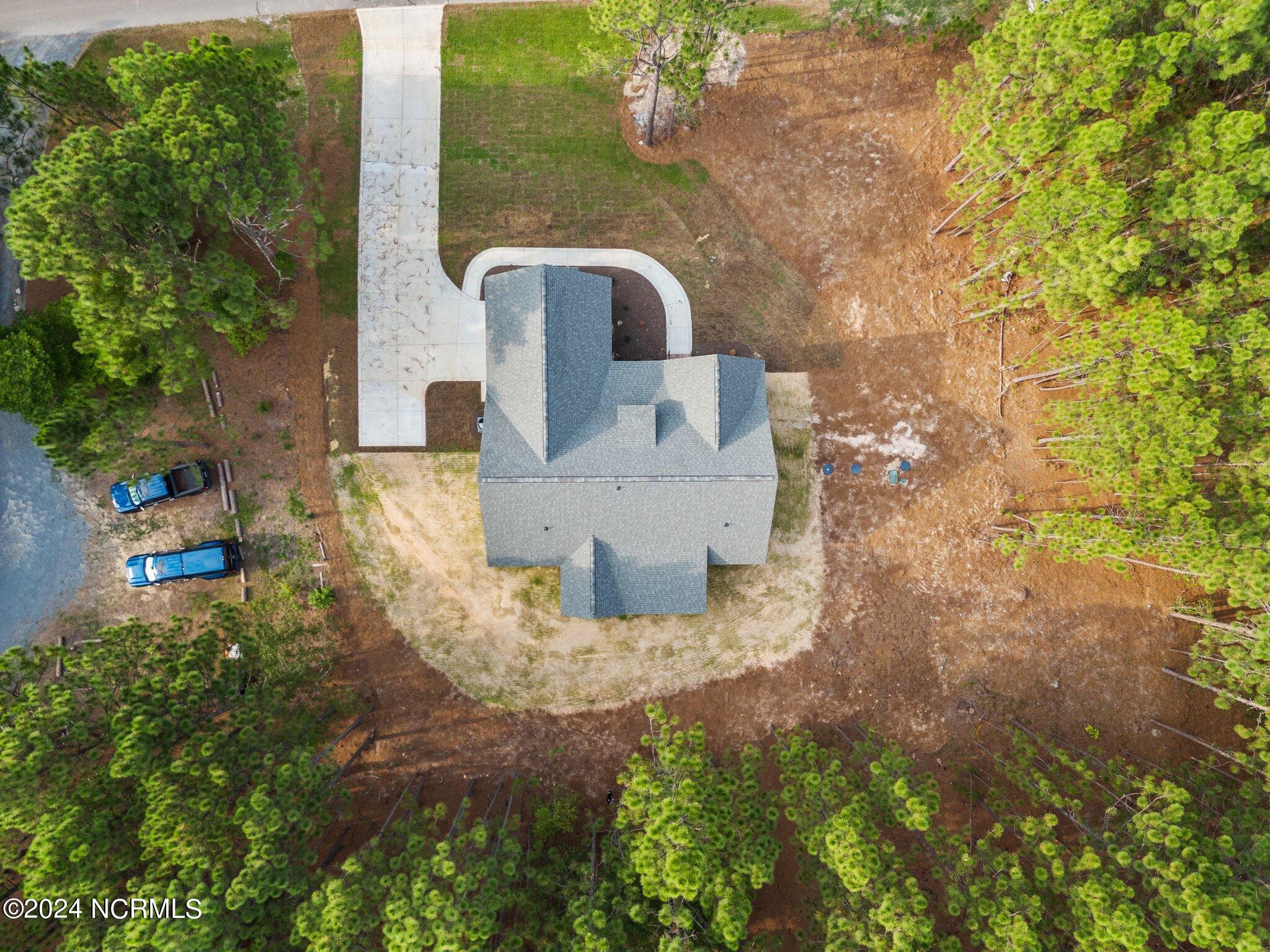 17 Woodland Circle Property Photo 42