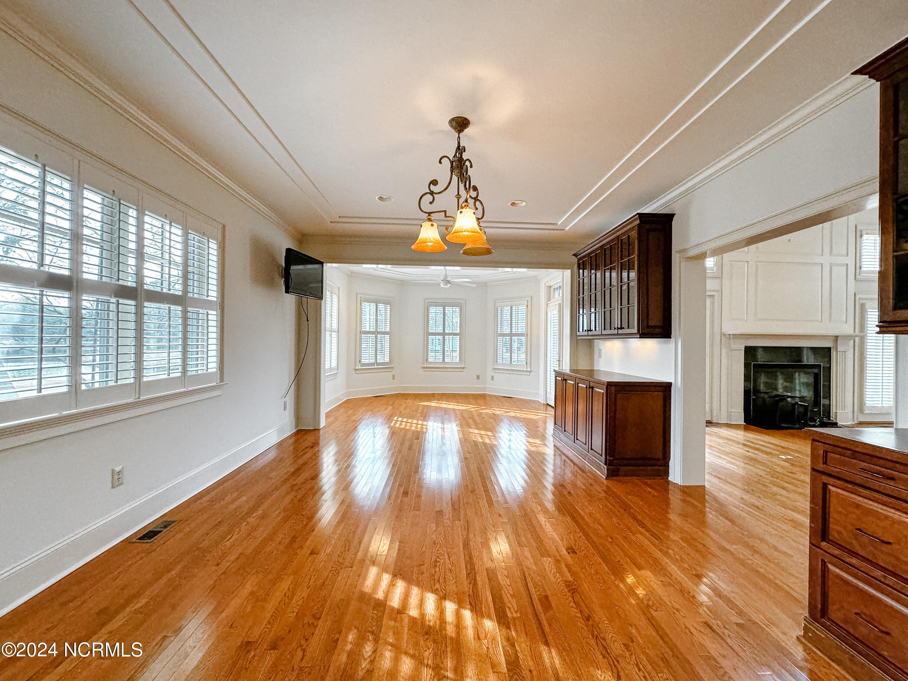 204 Maple Creek Drive Property Photo 20