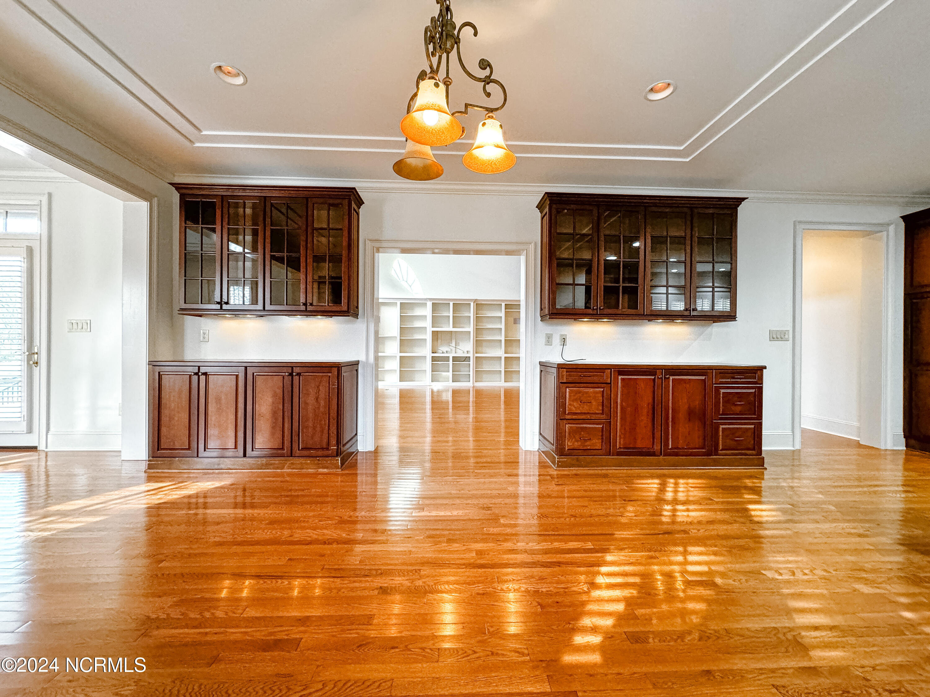 204 Maple Creek Drive Property Photo 21