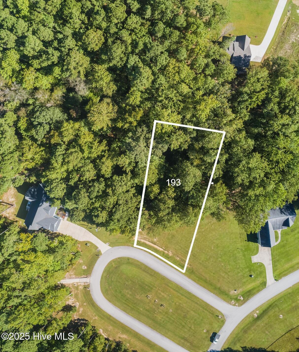 28 Palm Court Property Photo 1