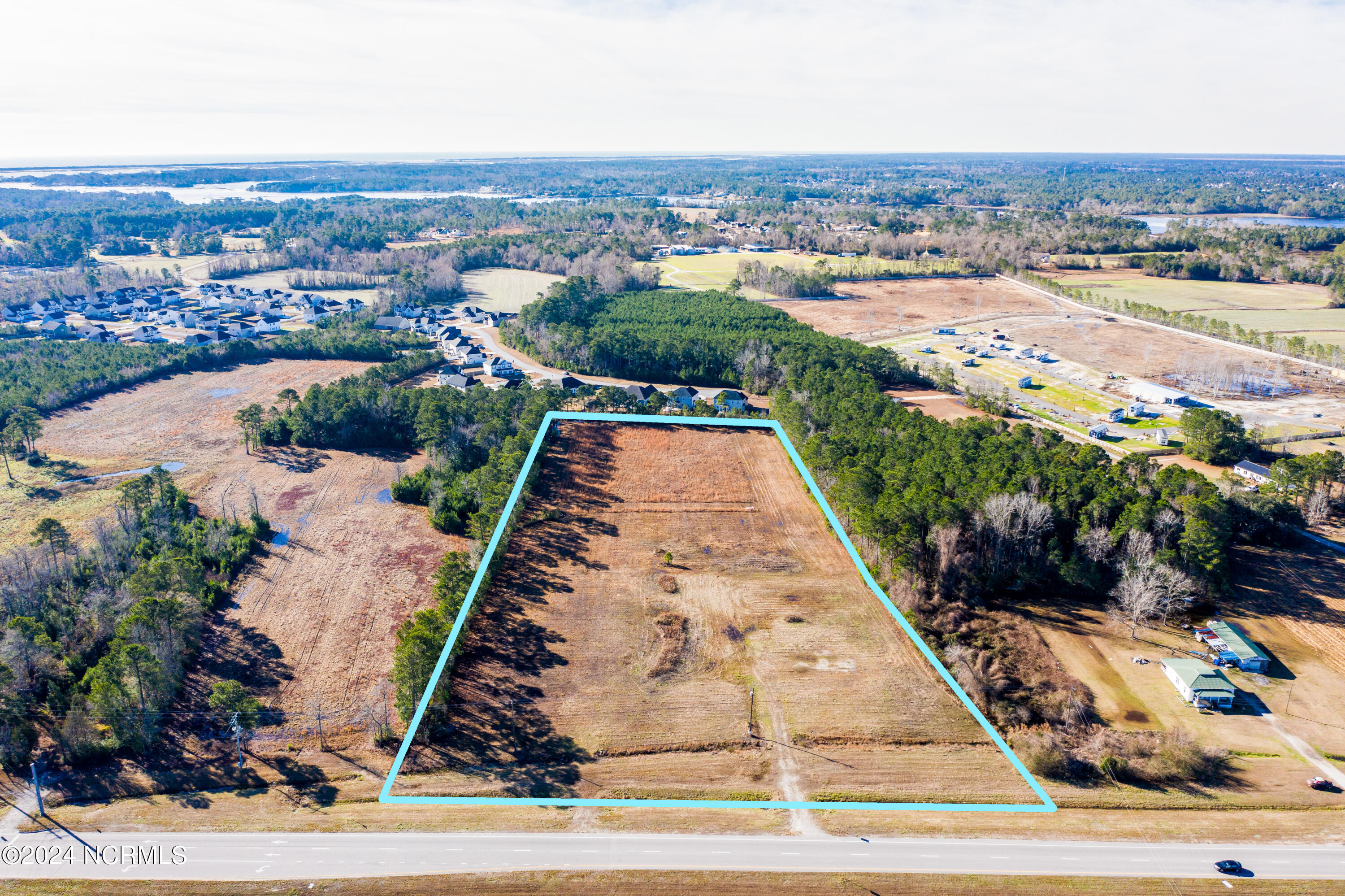 4178 Freedom Way Property Photo 10
