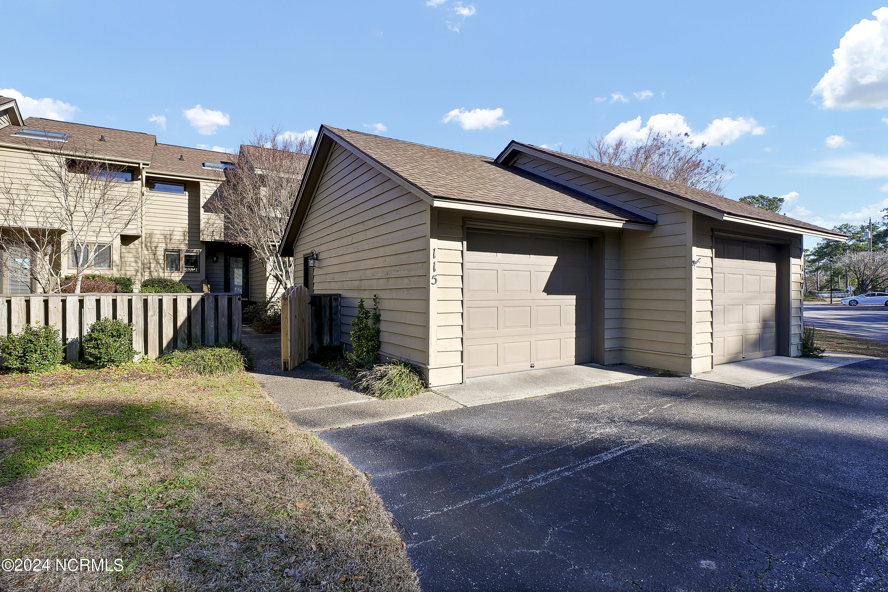 115 Egret Court Property Photo 1