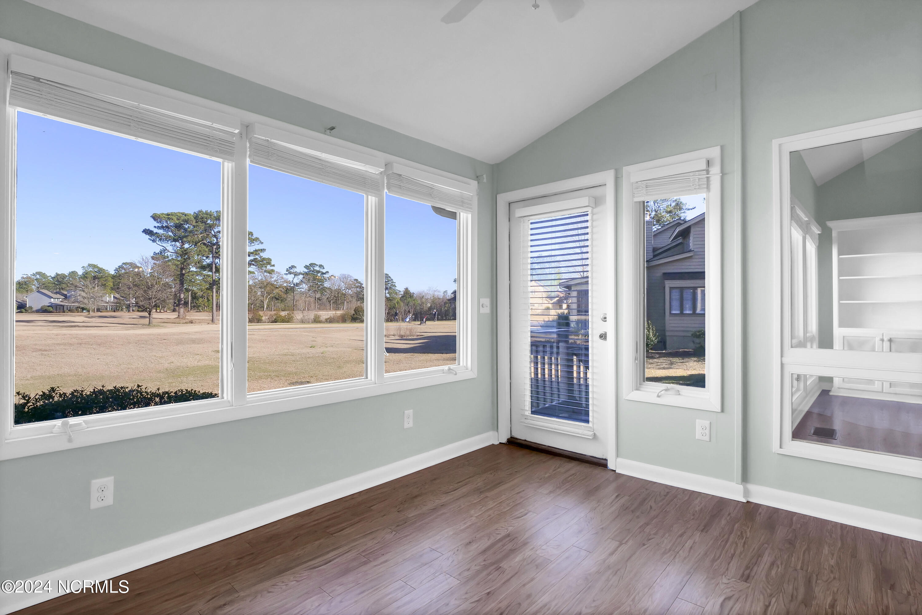 115 Egret Court Property Photo 14