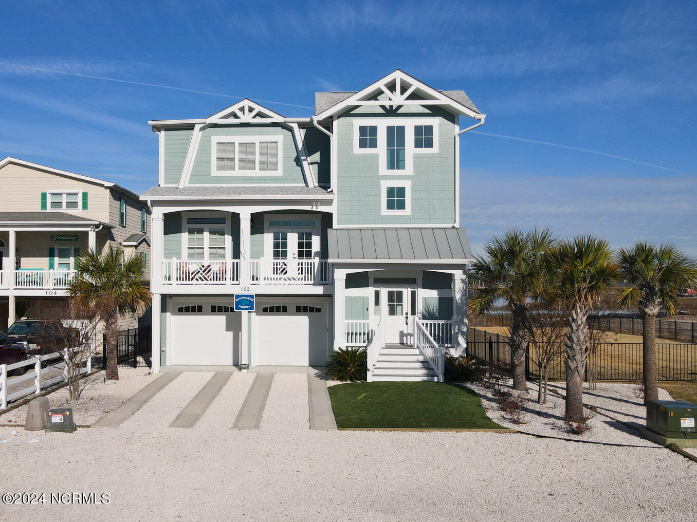 102 N Shore Drive Property Photo 1