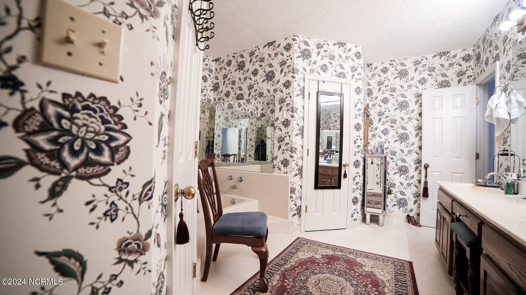 1404 Spivey Road Property Photo 55