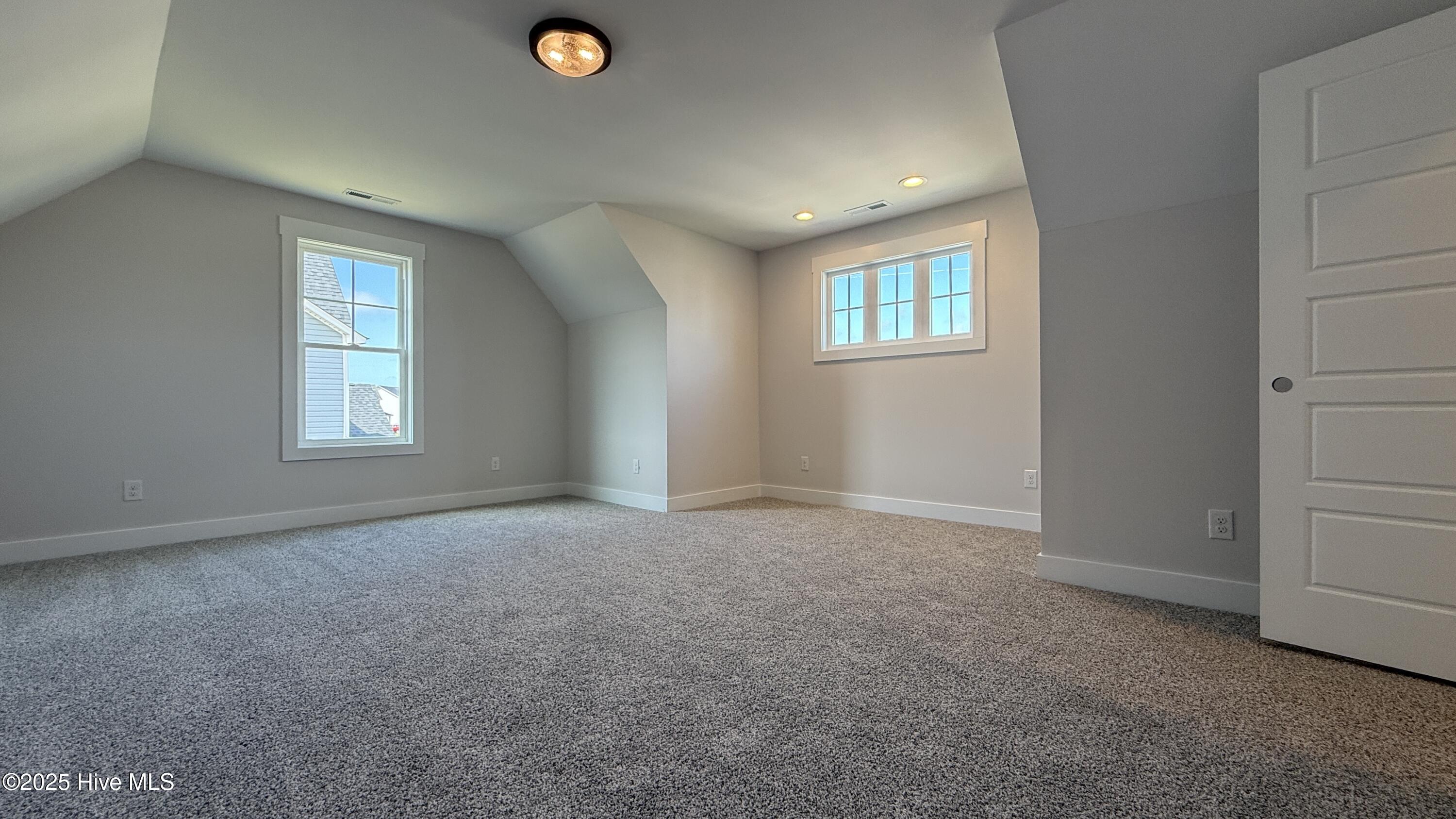 401 Bay Harbor Court Property Photo 30