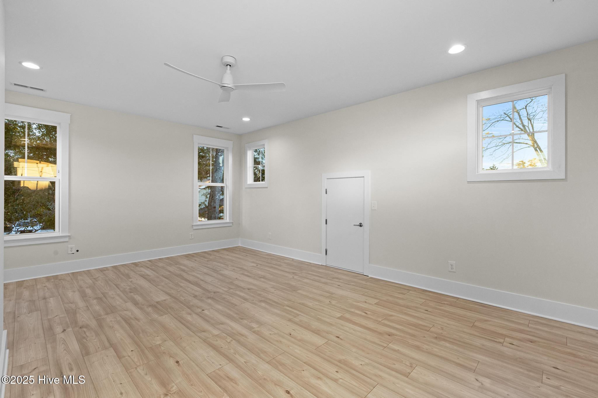 4301 Oak Avenue Property Photo 44