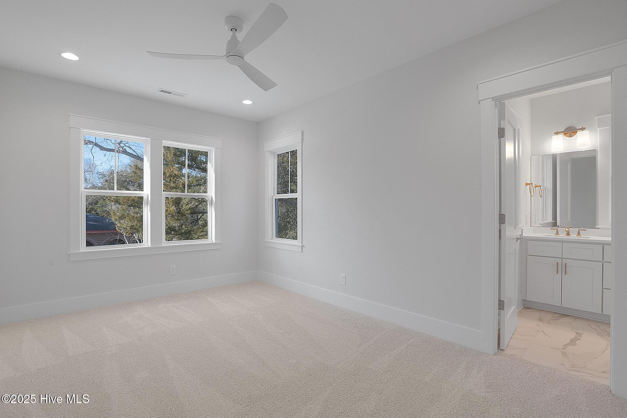 104 Pecan Avenue Property Photo 33
