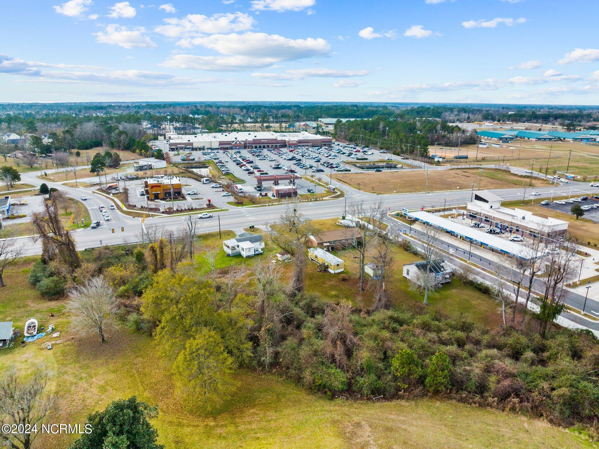 1102 W Corbett Avenue Property Photo 6