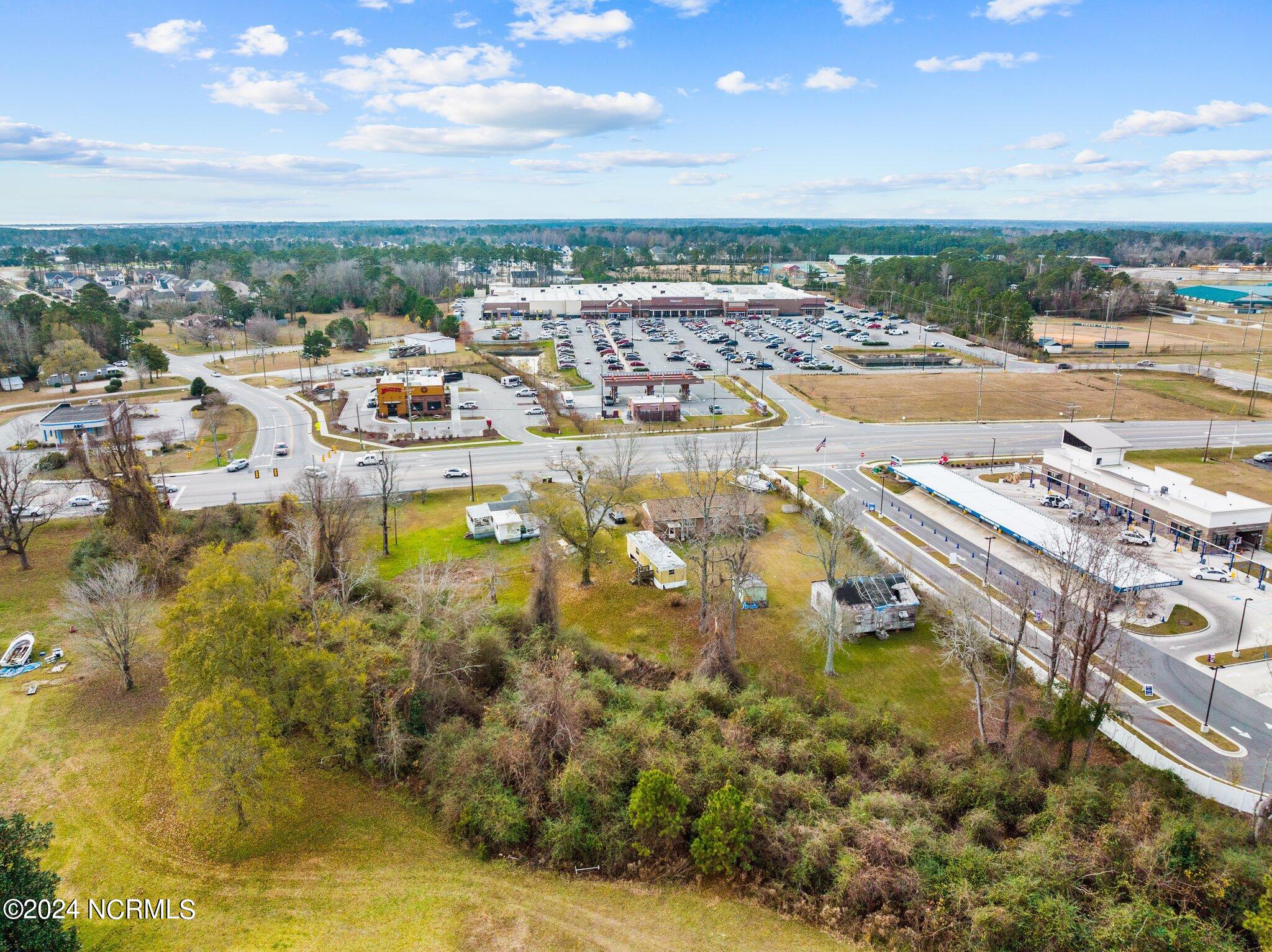 1102 W Corbett Avenue Property Photo 7