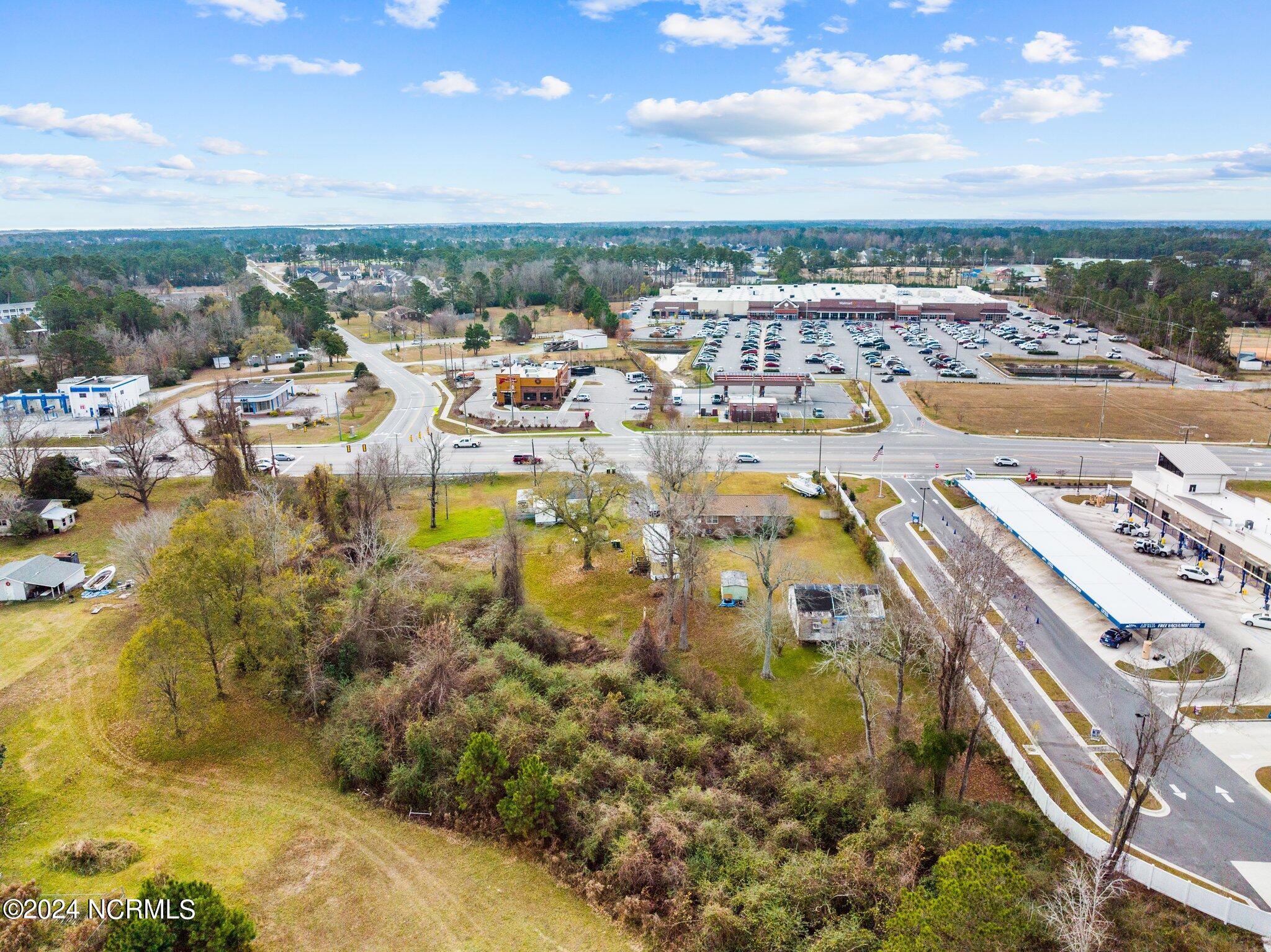 1102 W Corbett Avenue Property Photo 8