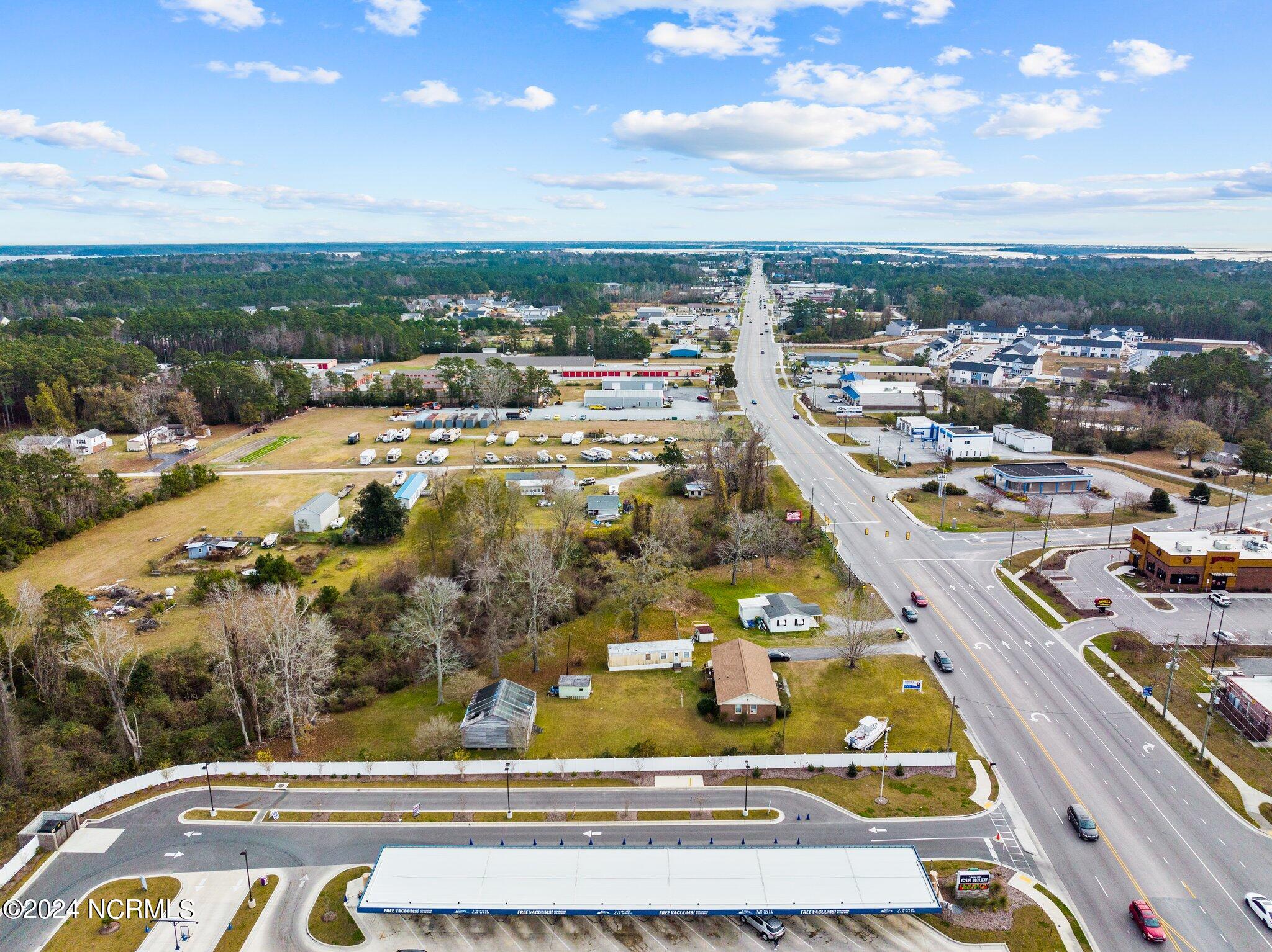 1102 W Corbett Avenue Property Photo 10