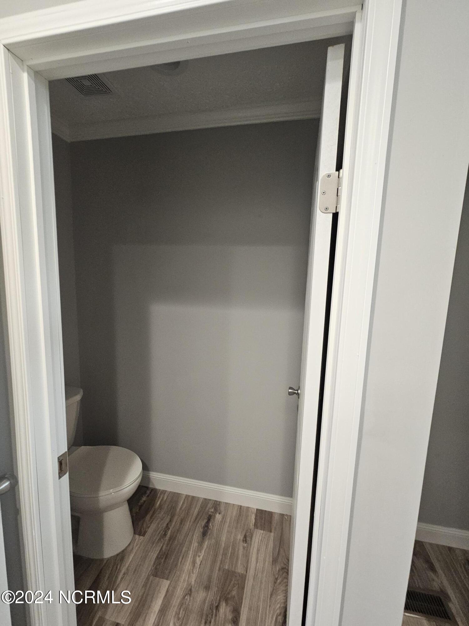 864 Yaupon Drive Property Photo 21