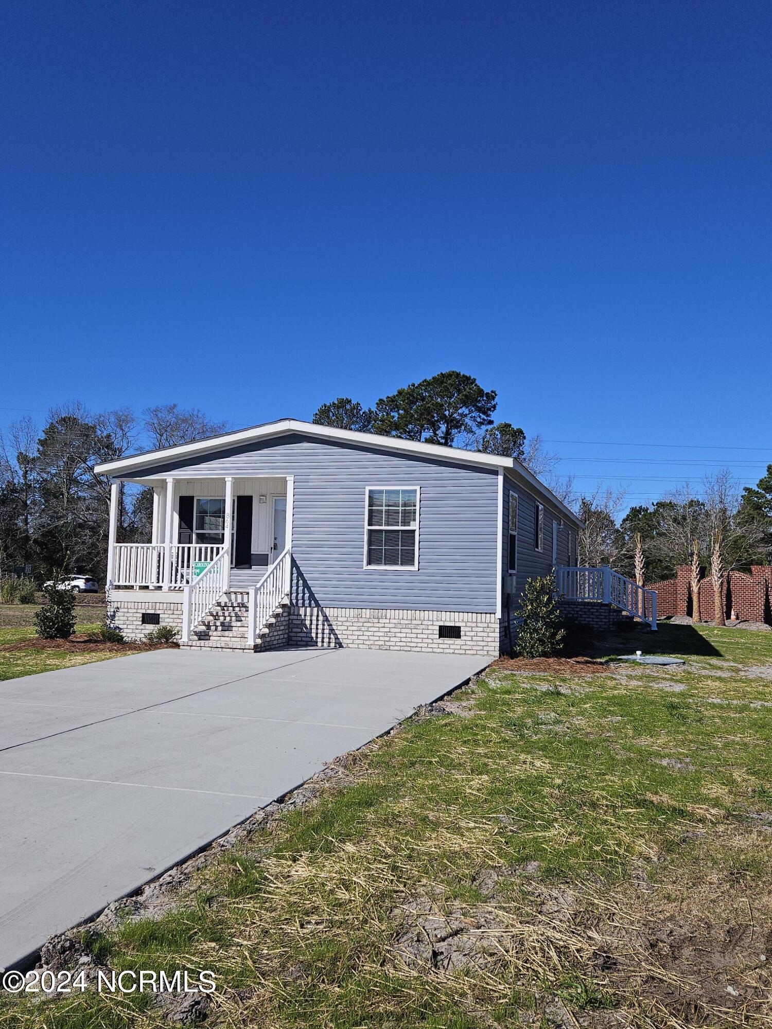864 Yaupon Drive Property Photo 26