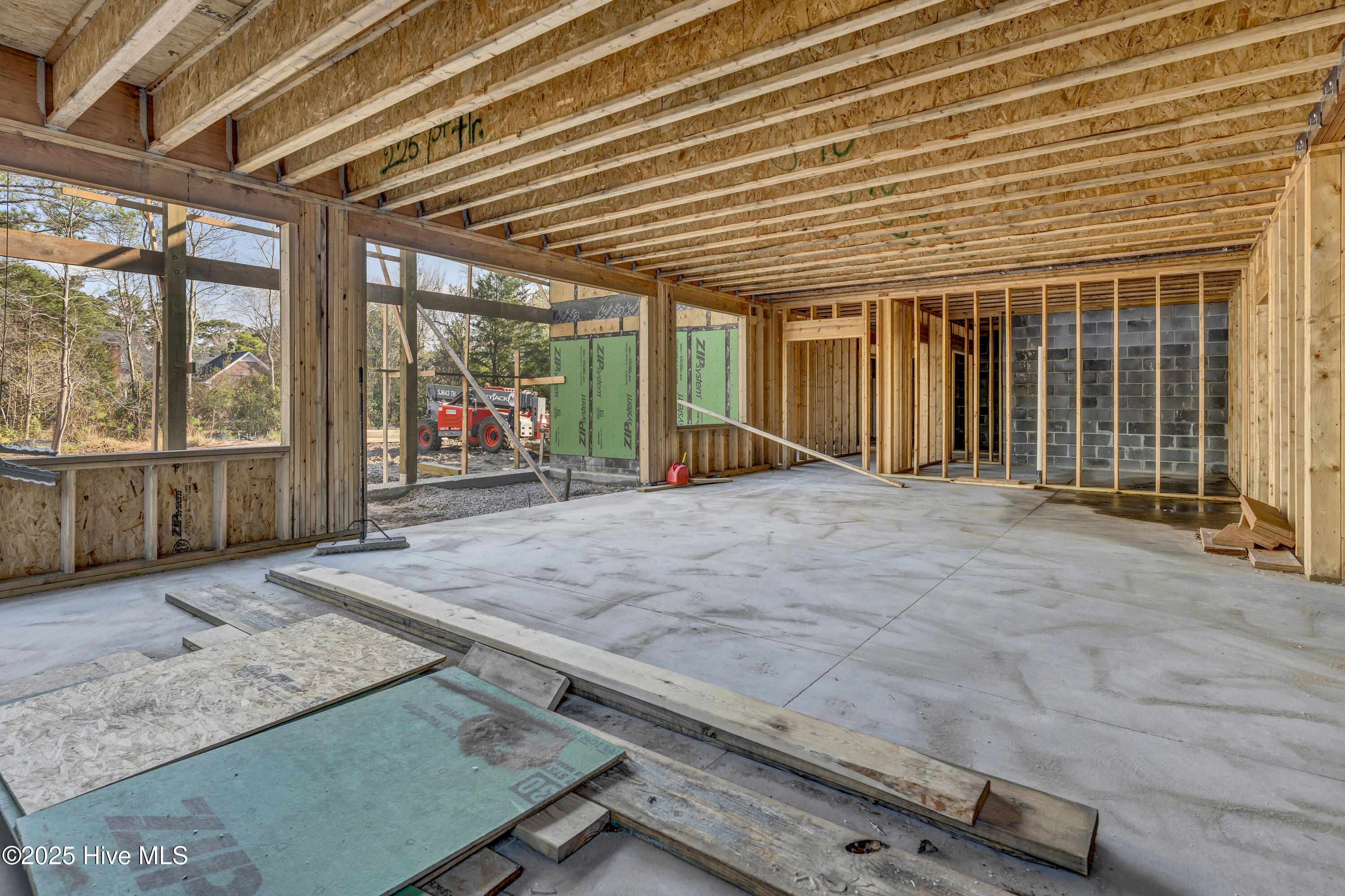 2225 S Live Oak Parkway Property Photo 32