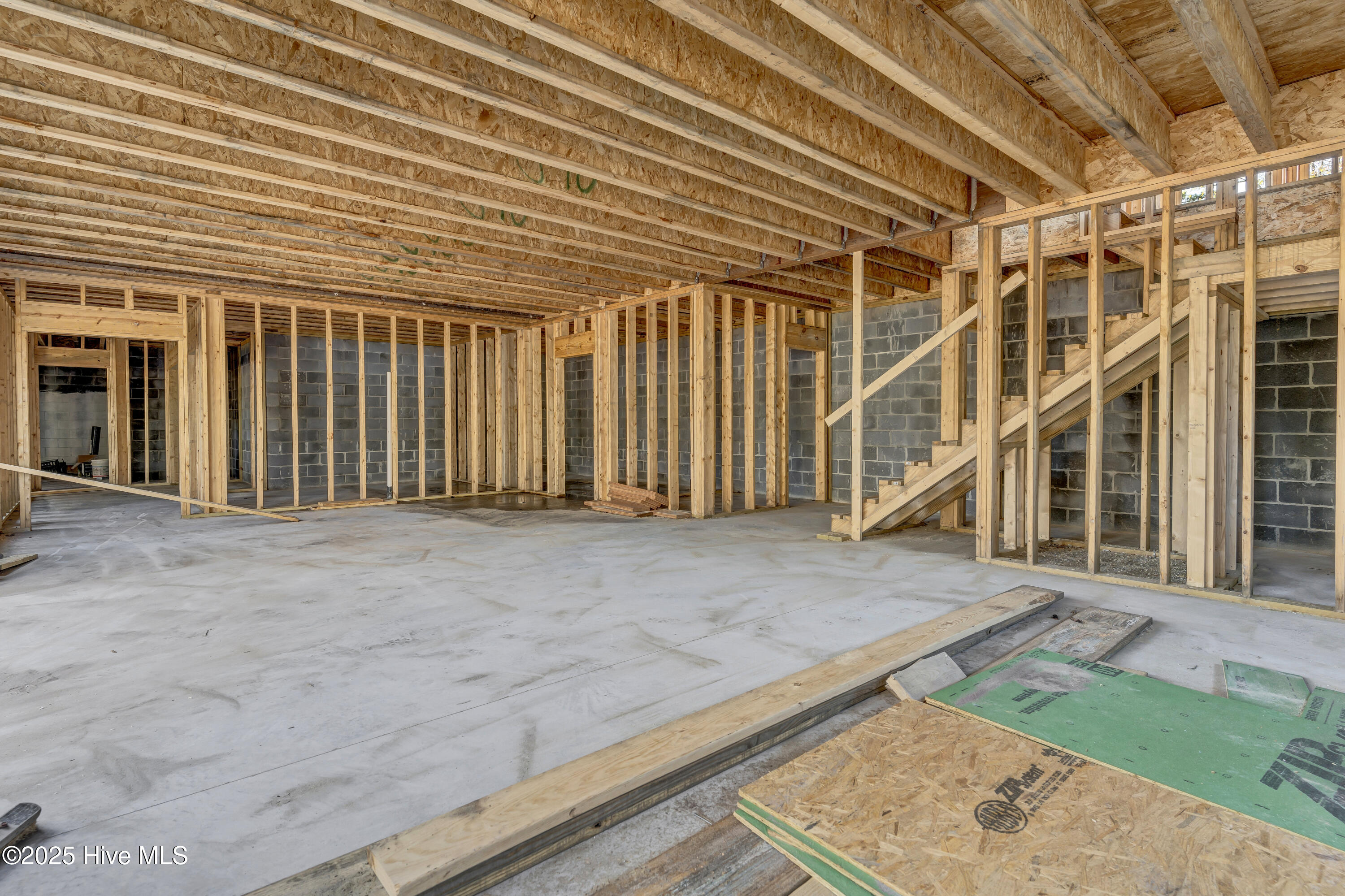 2225 S Live Oak Parkway Property Photo 33