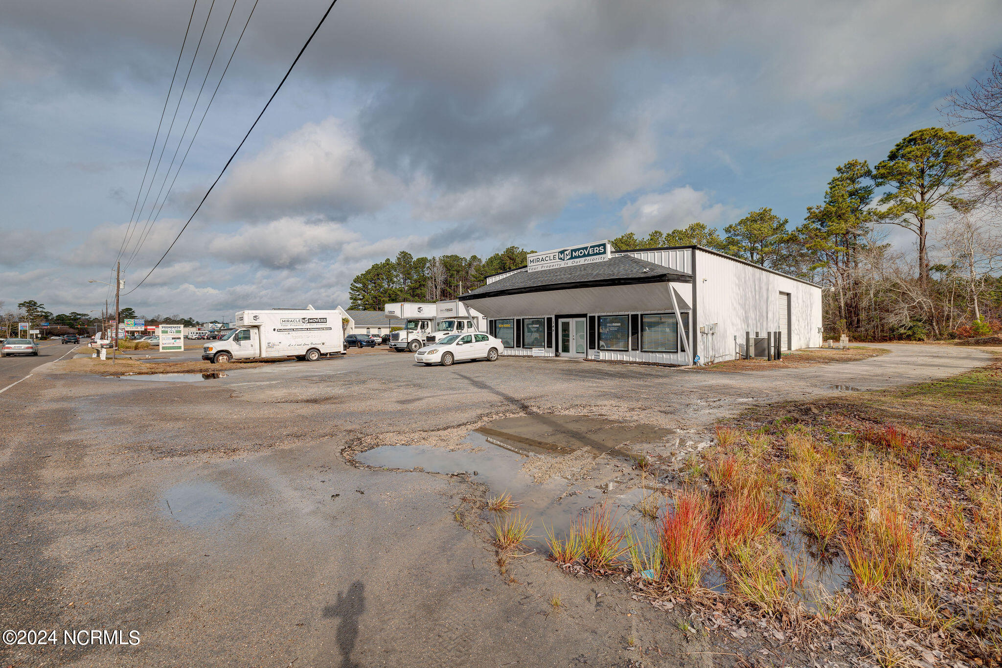 149 Holden Beach Road Property Photo 4