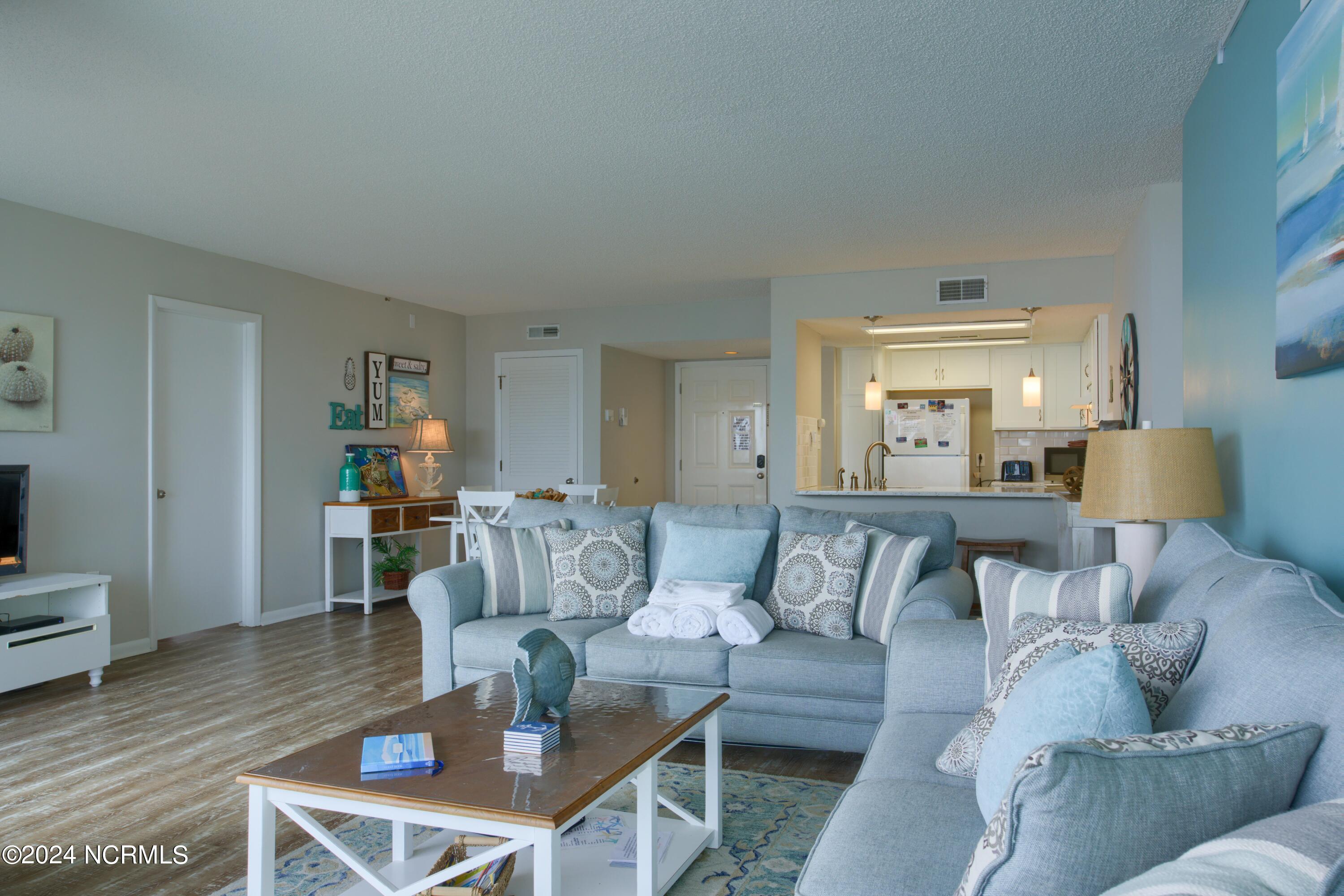 2000 New River Inlet Road 3309 Property Photo 8