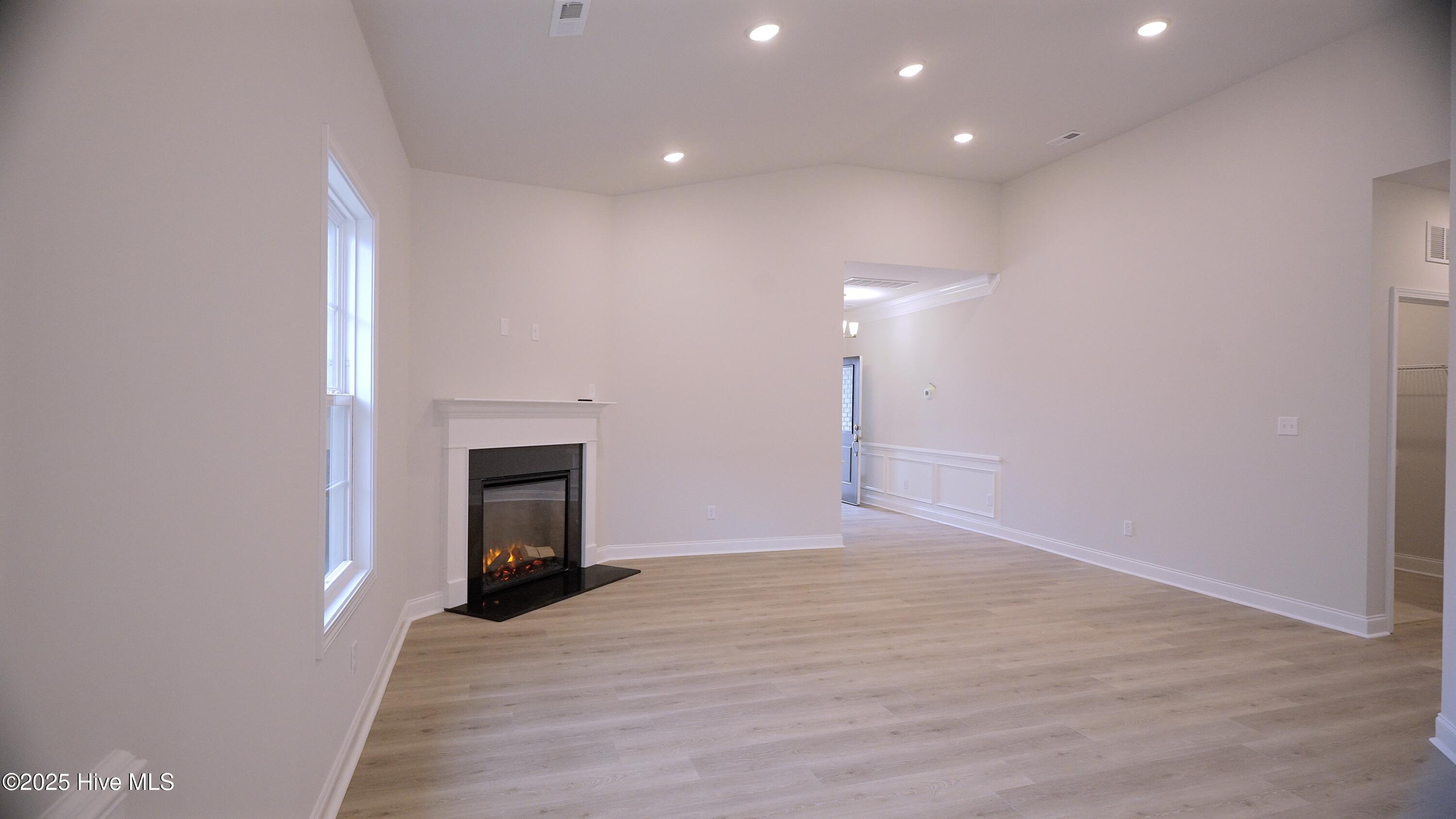 1254 Opaca Drive Property Photo 6