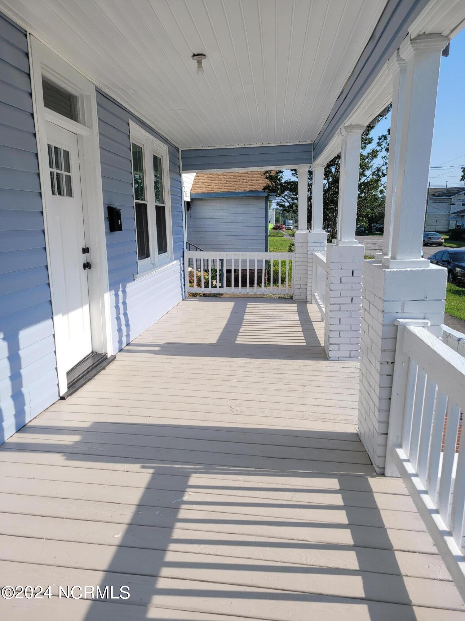 112 S 12th Street Property Photo 2