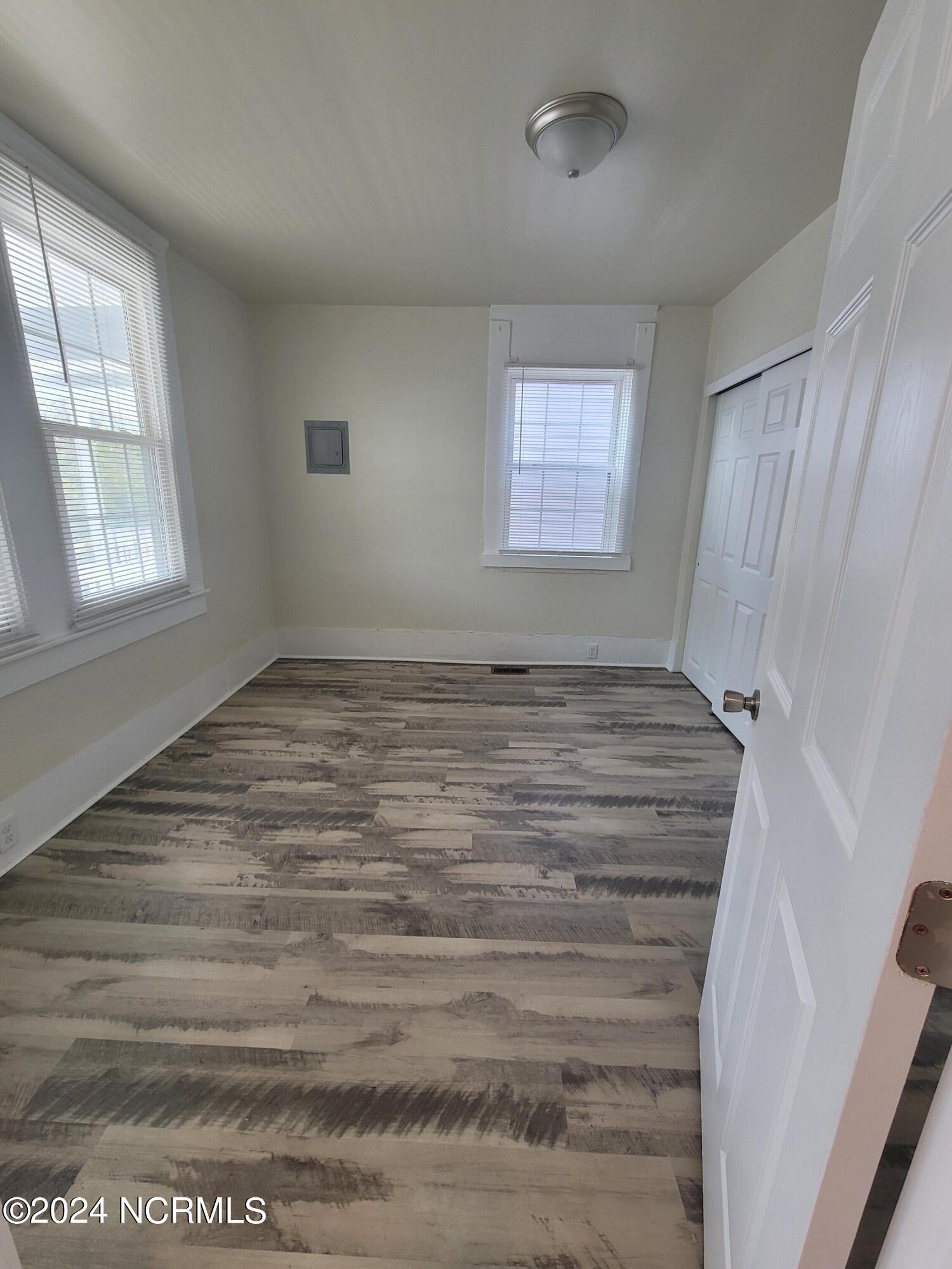 112 S 12th Street Property Photo 4