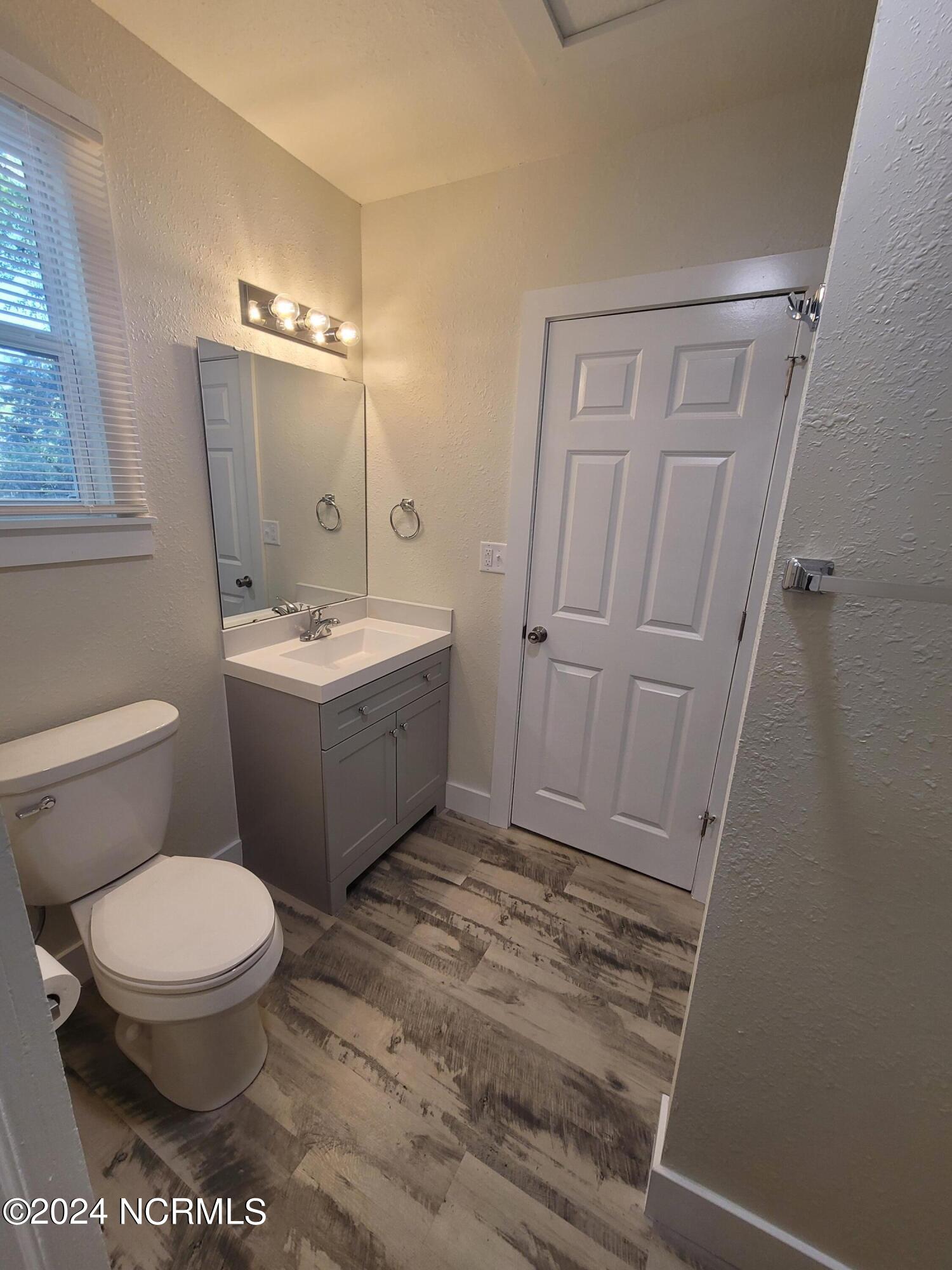 112 S 12th Street Property Photo 16