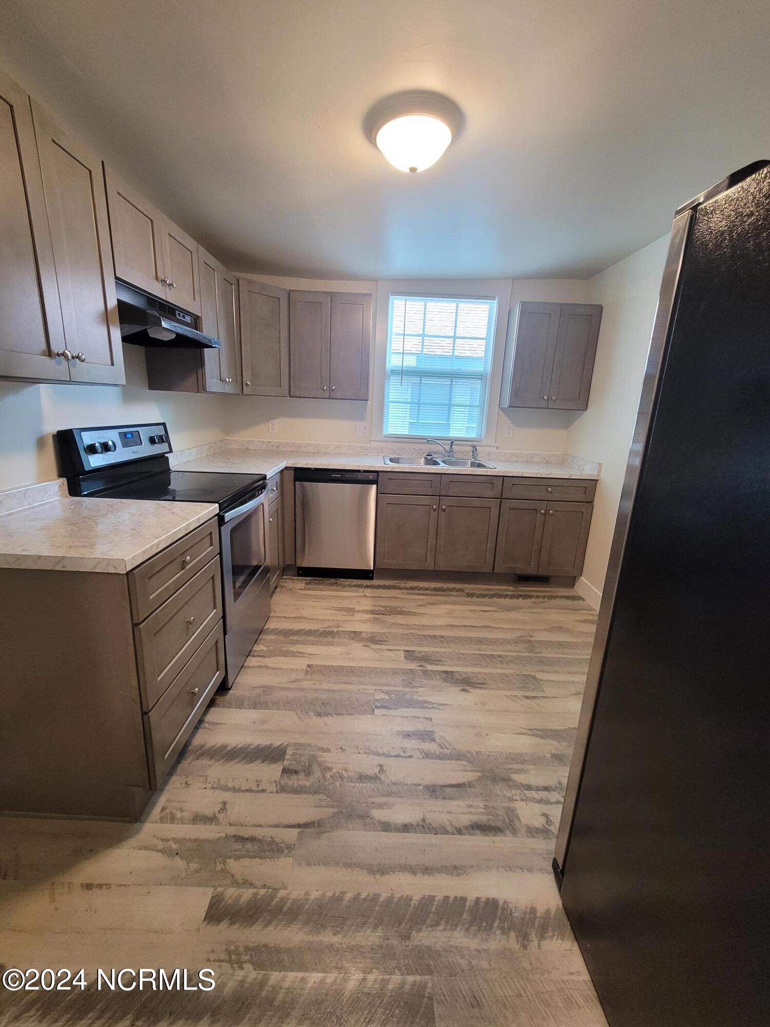 112 S 12th Street Property Photo 20