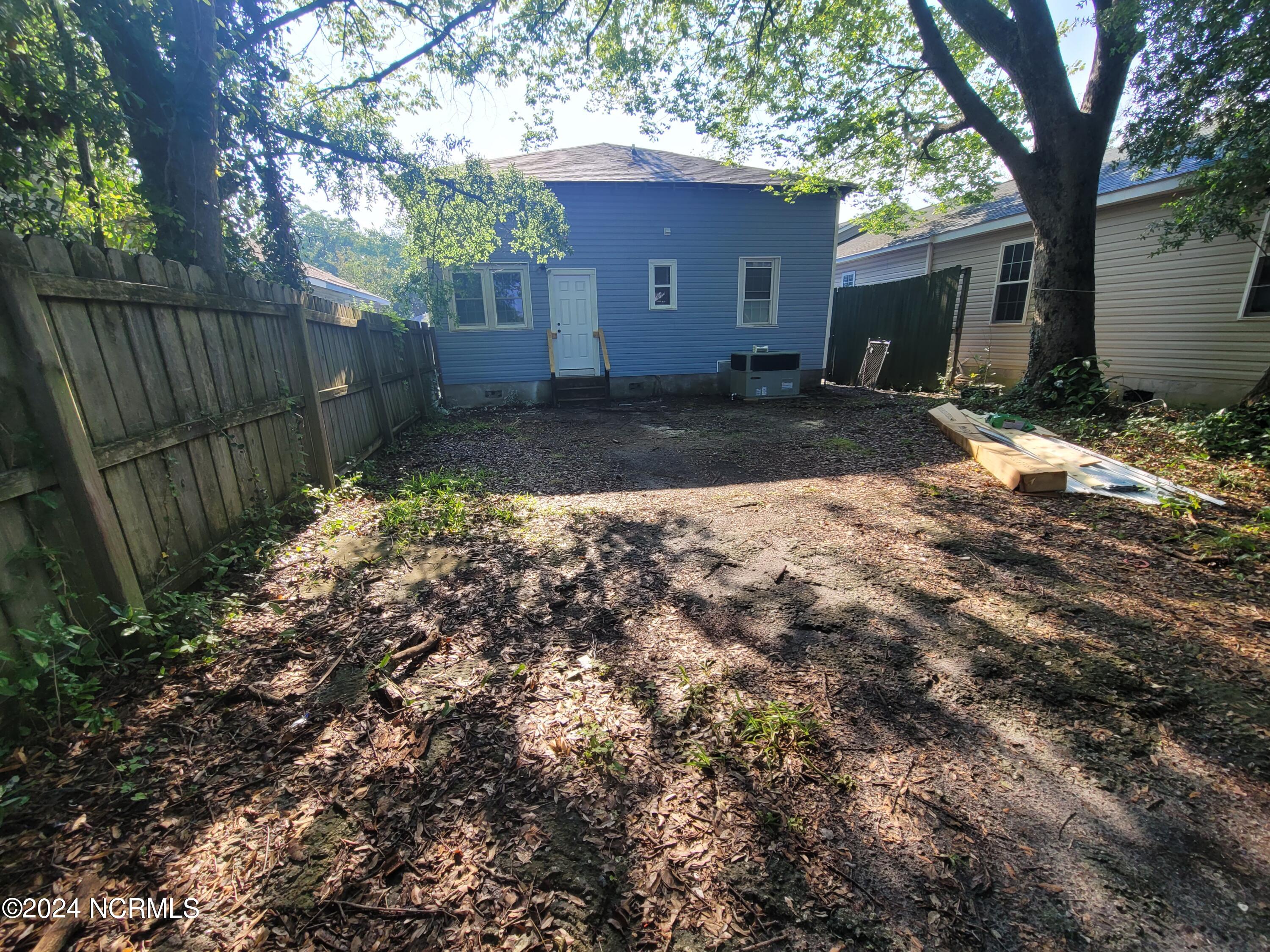 112 S 12th Street Property Photo 22