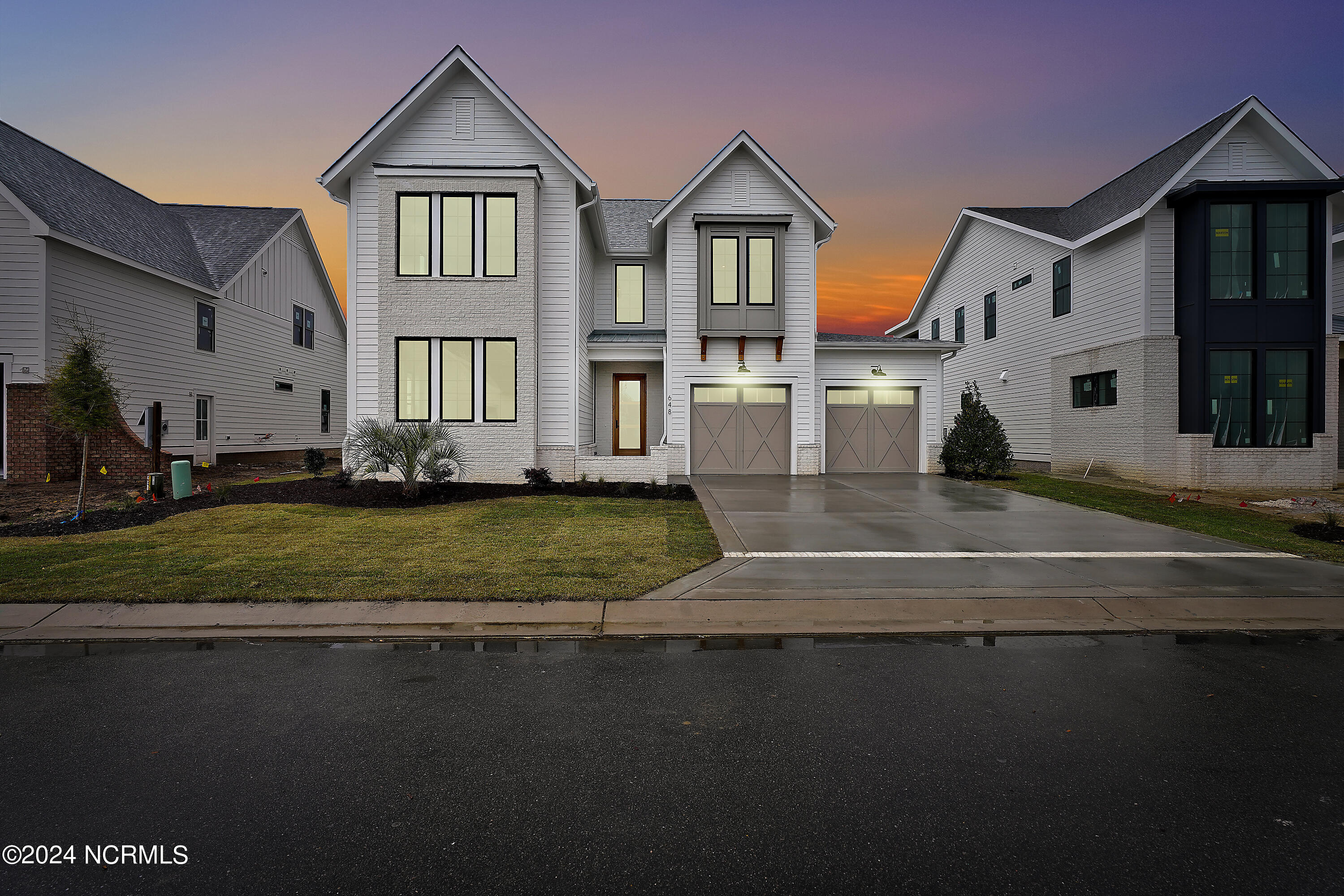 648 Waterstone Drive Property Photo 1