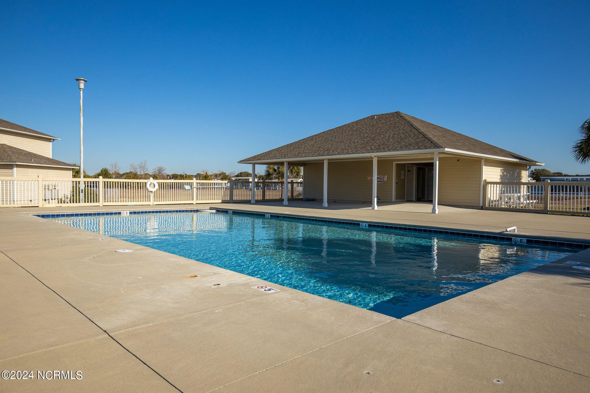 650 Cedar Point Boulevard B35 Property Photo 6